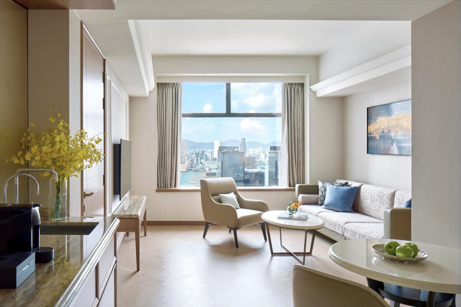 Premium Harbour Suite