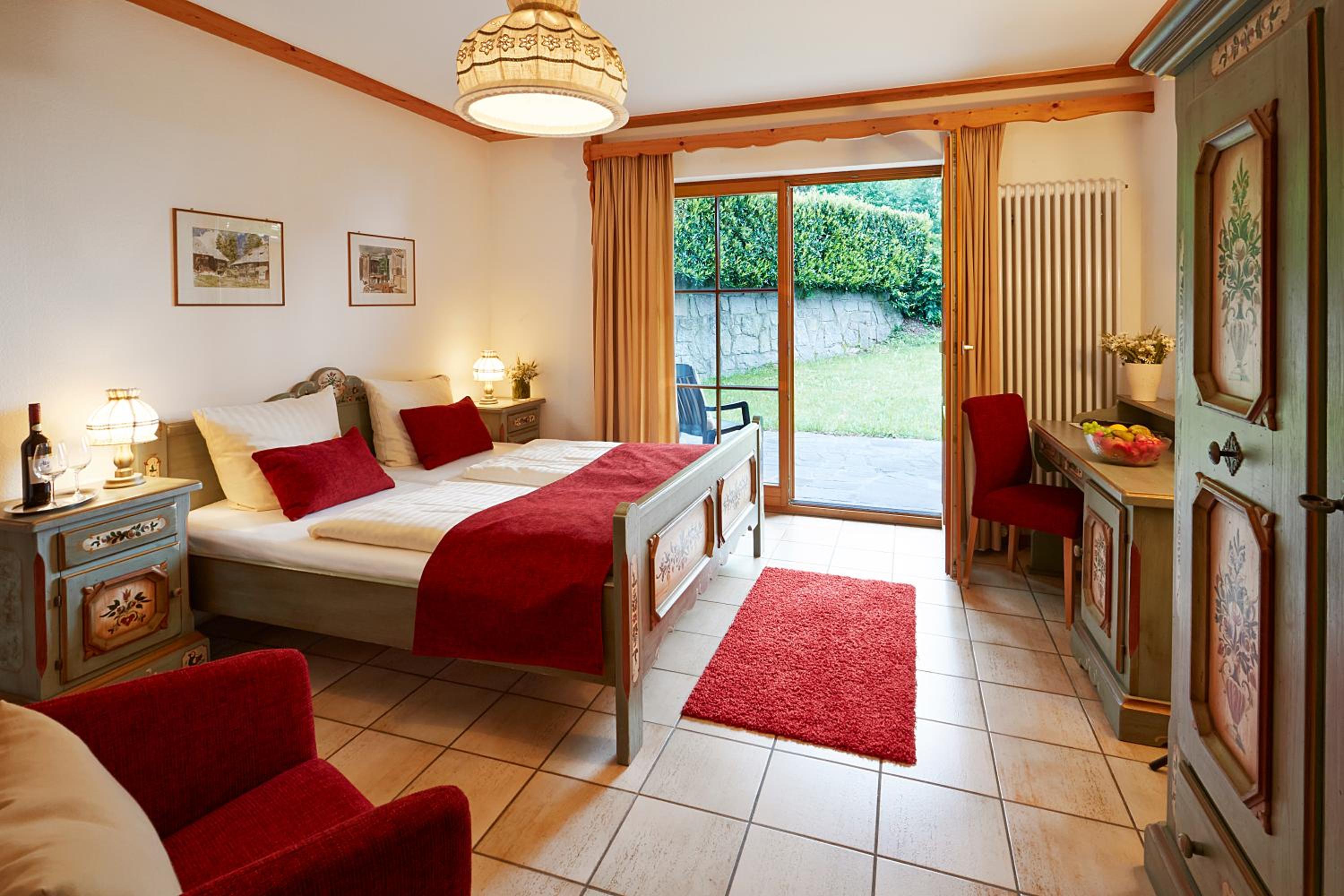 Double Room with Forest View - Photo 3