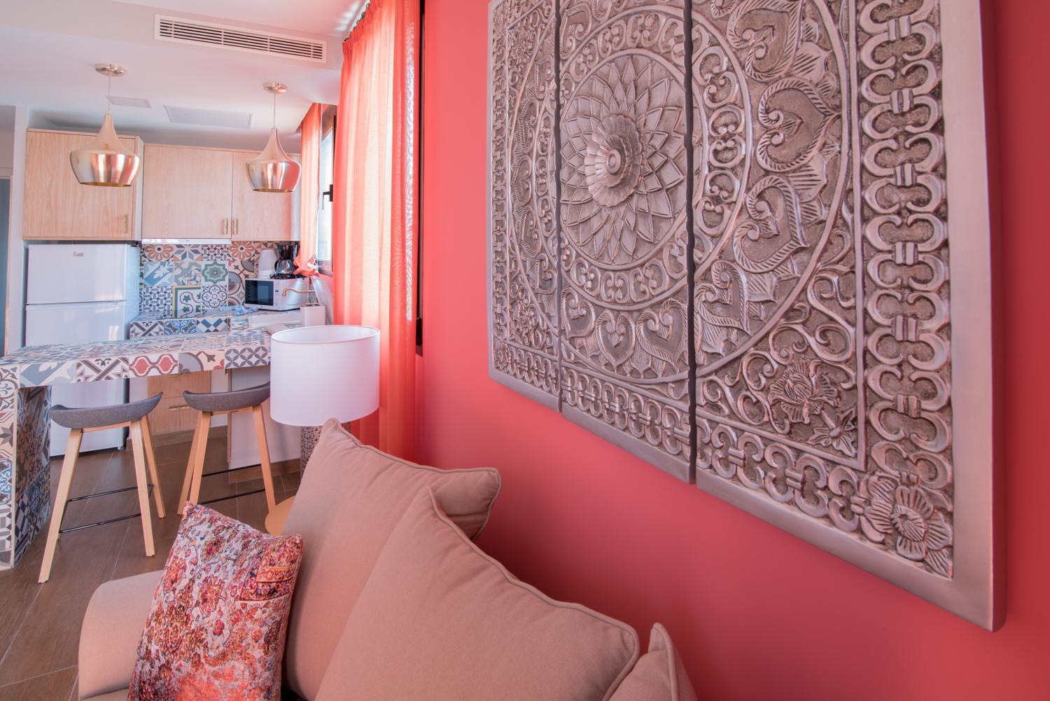 Deluxe Apartment with Balcony - Photo 39