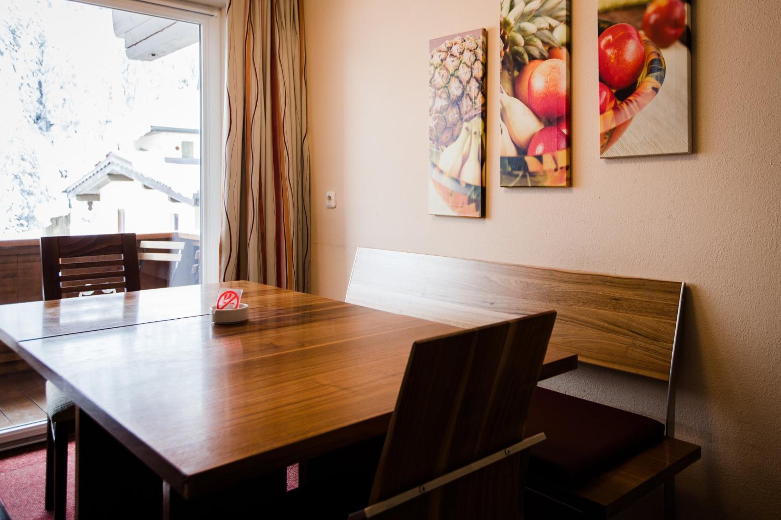 Apartment (6 Adults) - Photo 9