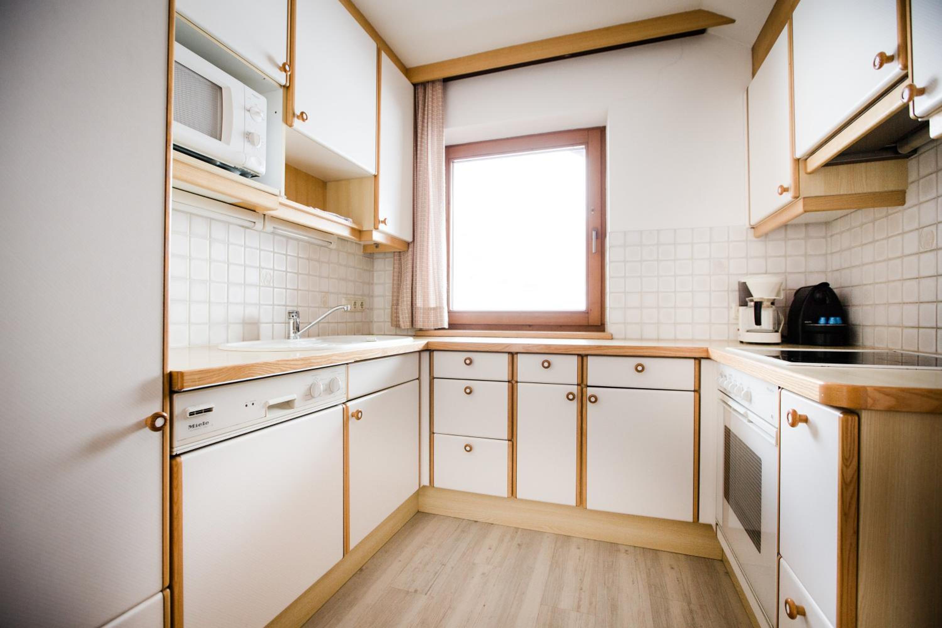Apartment (7 Adults) - Photo 13