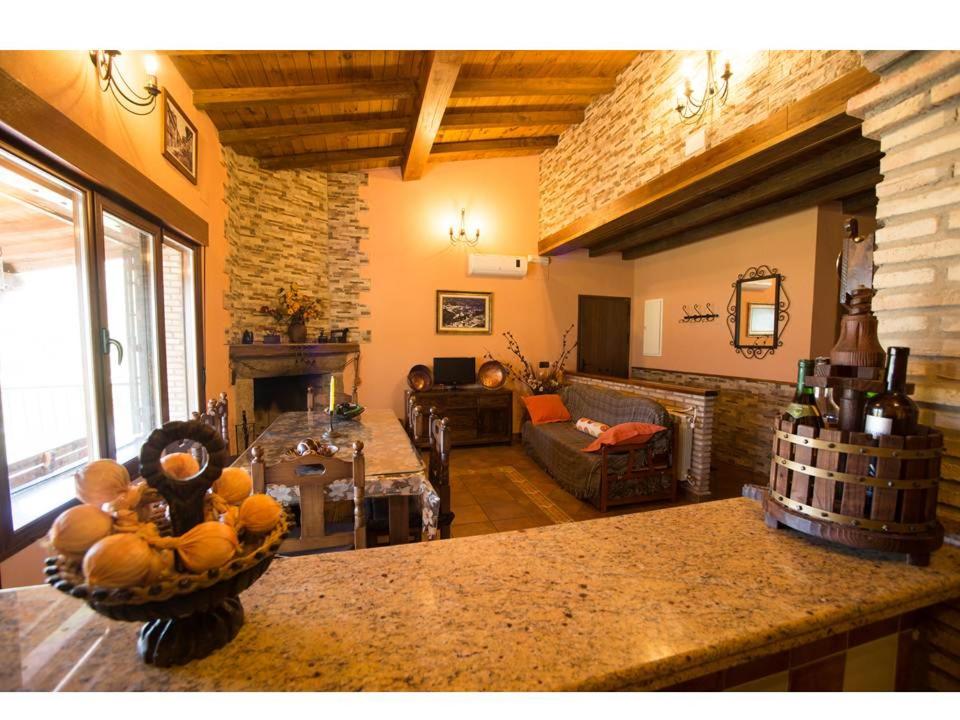 Four-Bedroom House photo 2