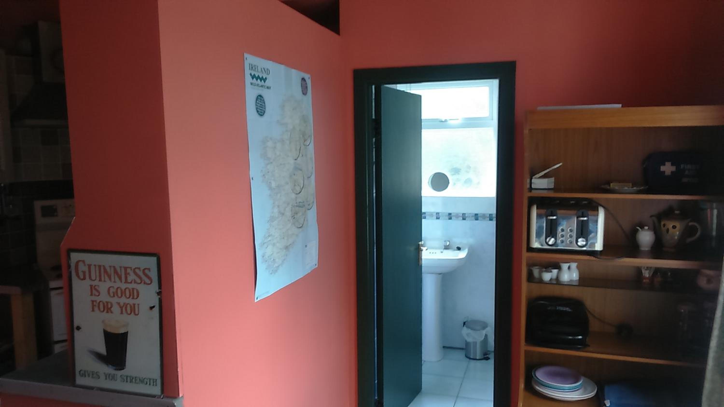 Two-Bedroom House photo 3