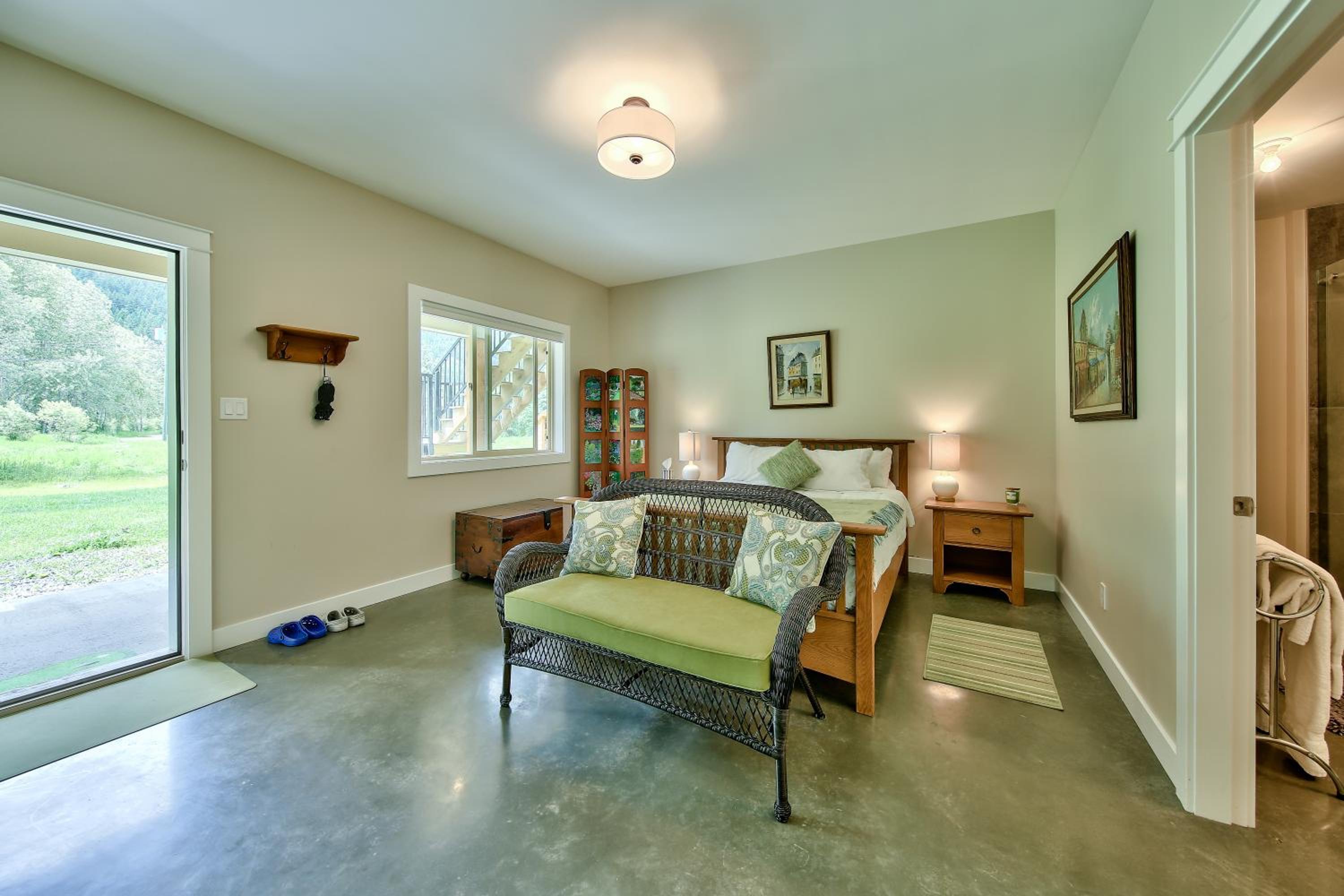 Deluxe Queen Room photo 3