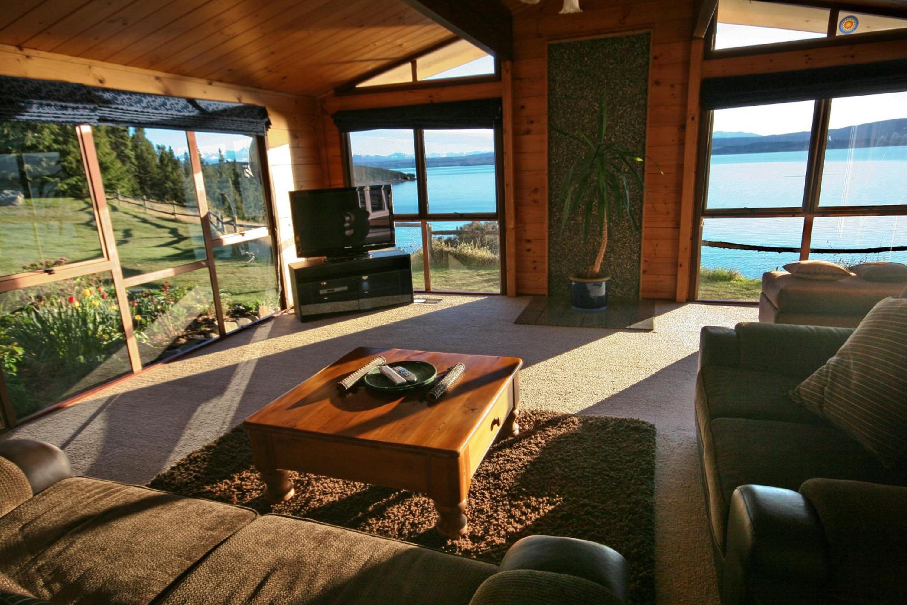 Four-Bedroom House - Photo 19