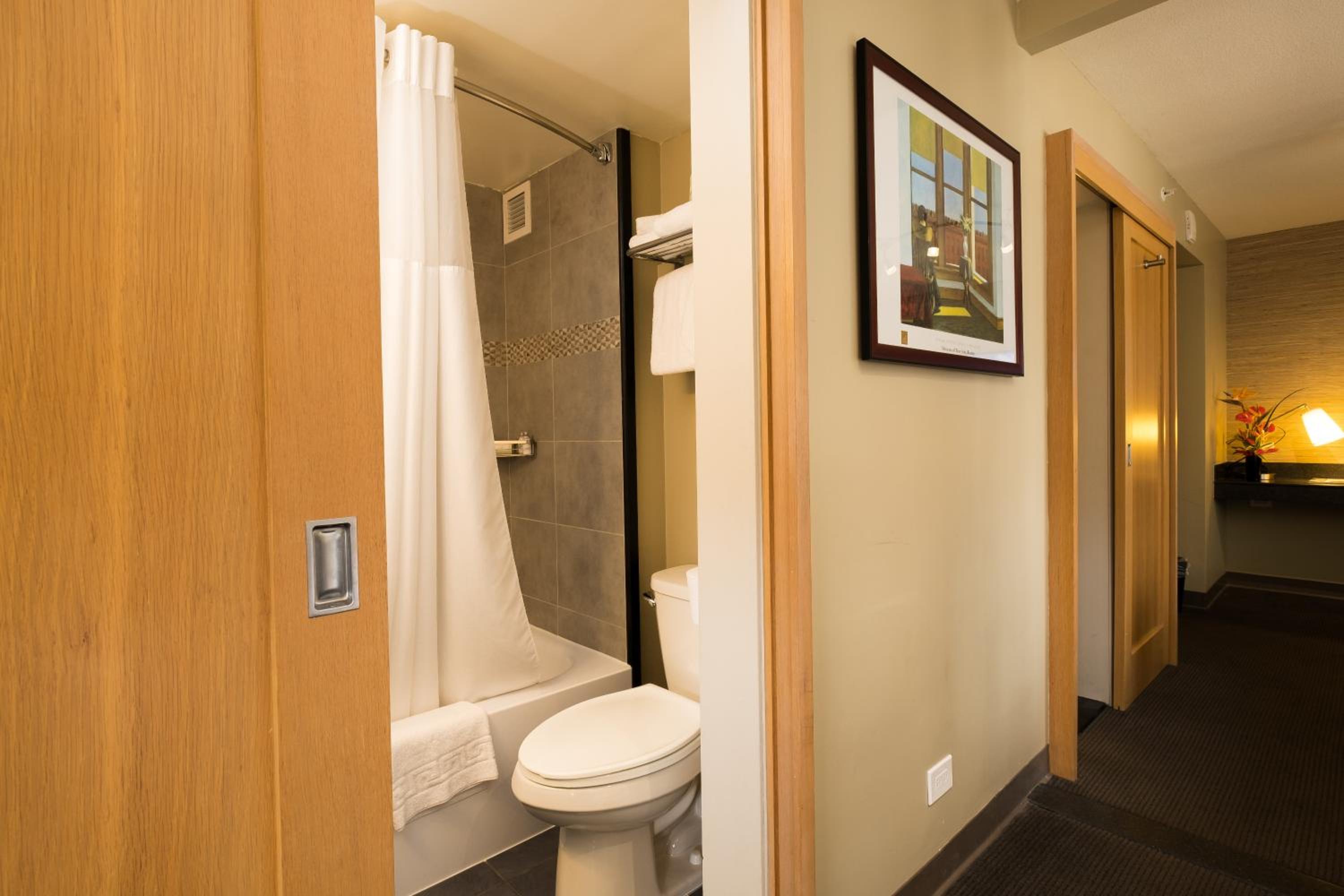 Family Suite - Photo 8