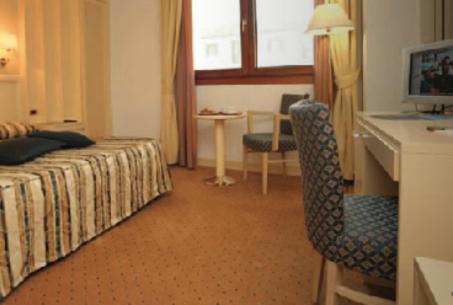 Superior Double or Twin Room photo 3