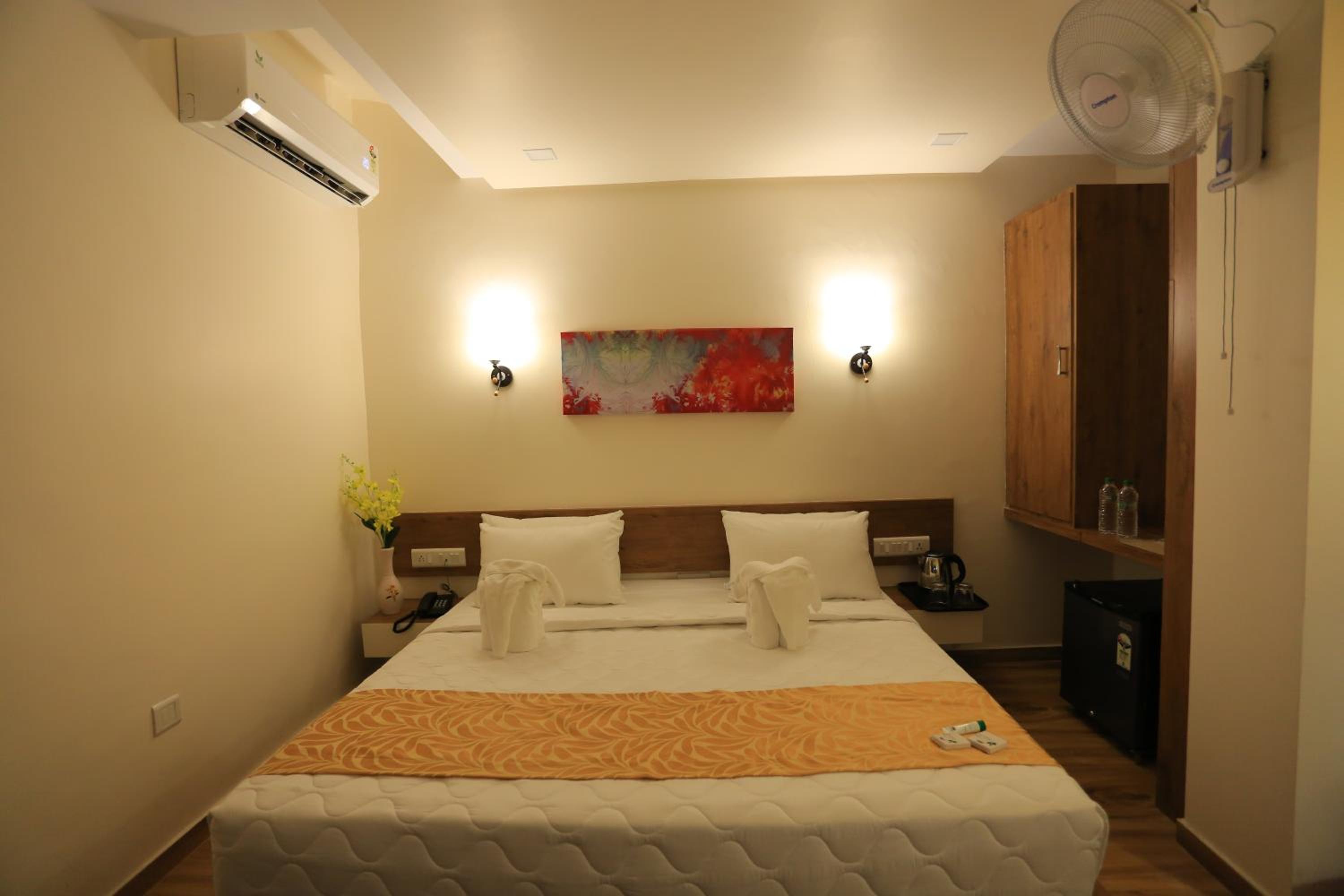 Deluxe Double Room photo 2