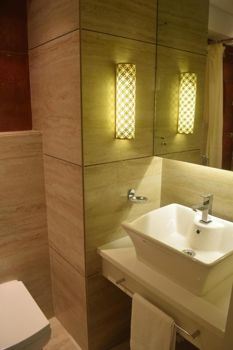 Deluxe Double Room - Photo 3