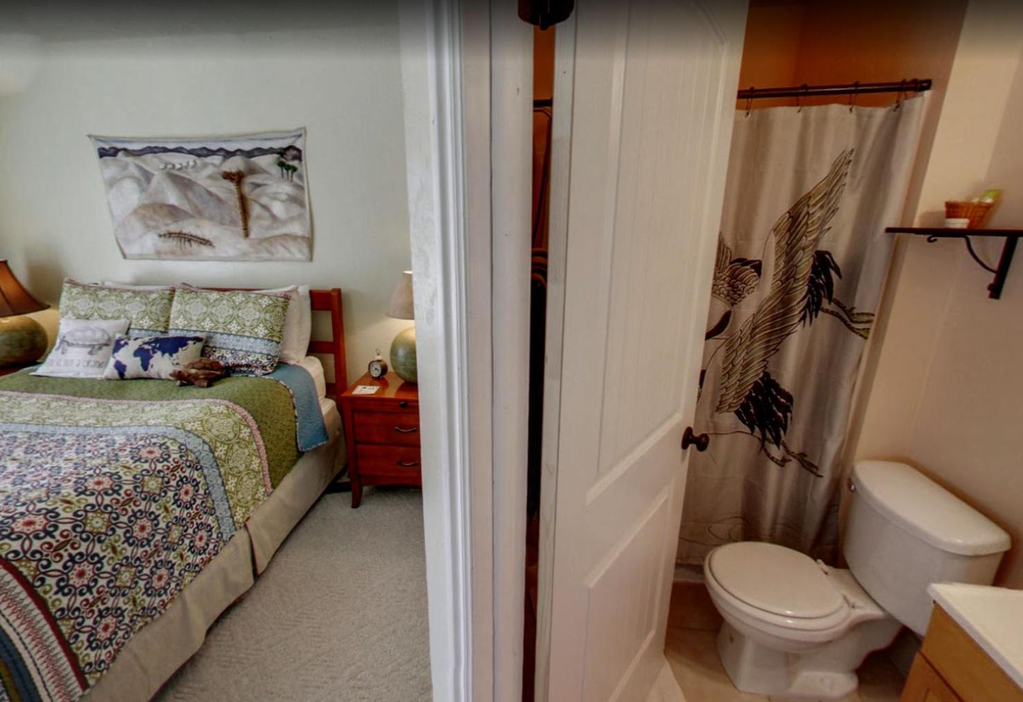 Queen Room photo 3