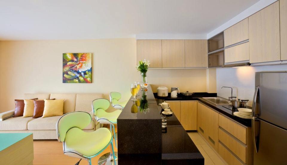 One-Bedroom Apartment - Photo 10