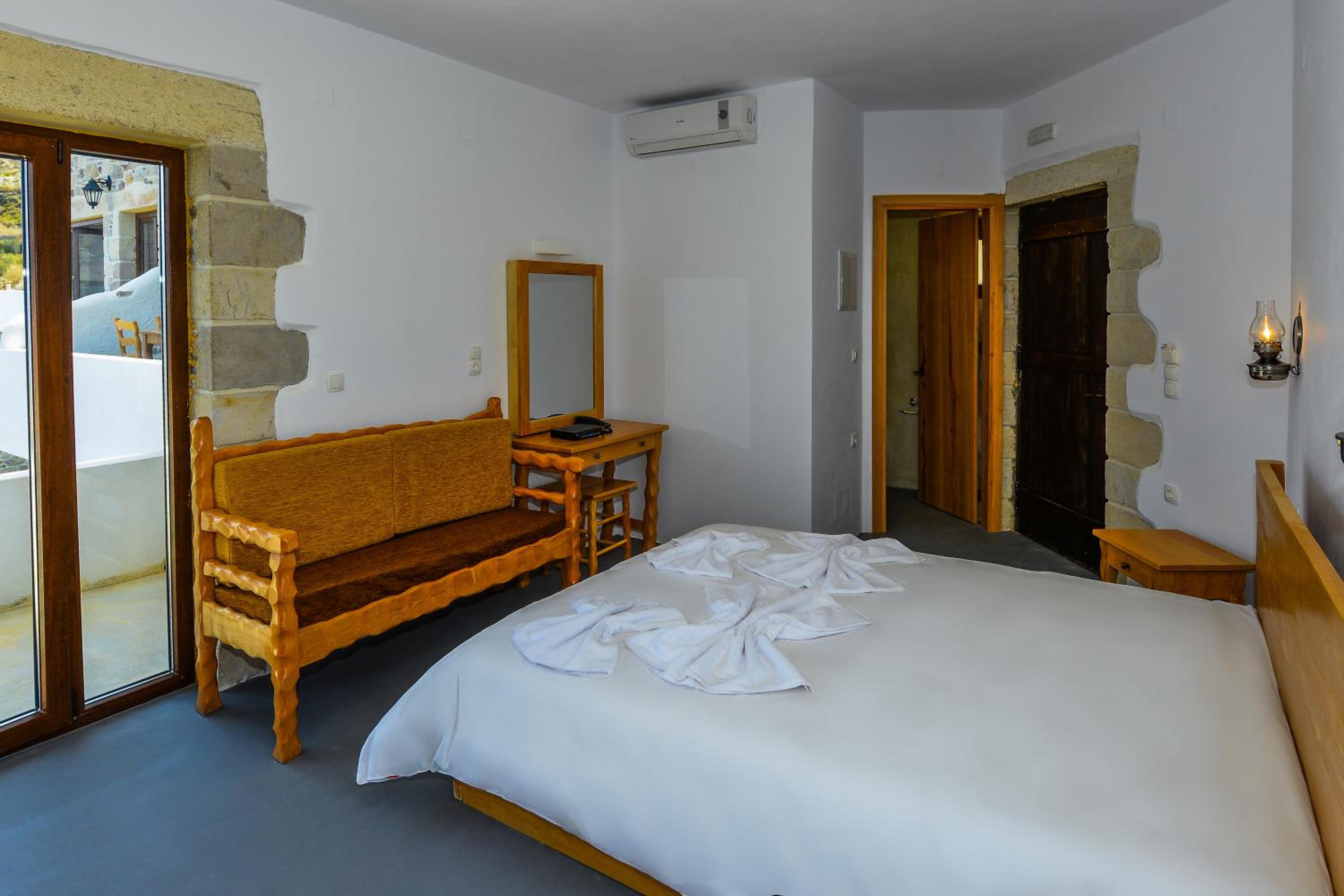 Studio Apartment - 6