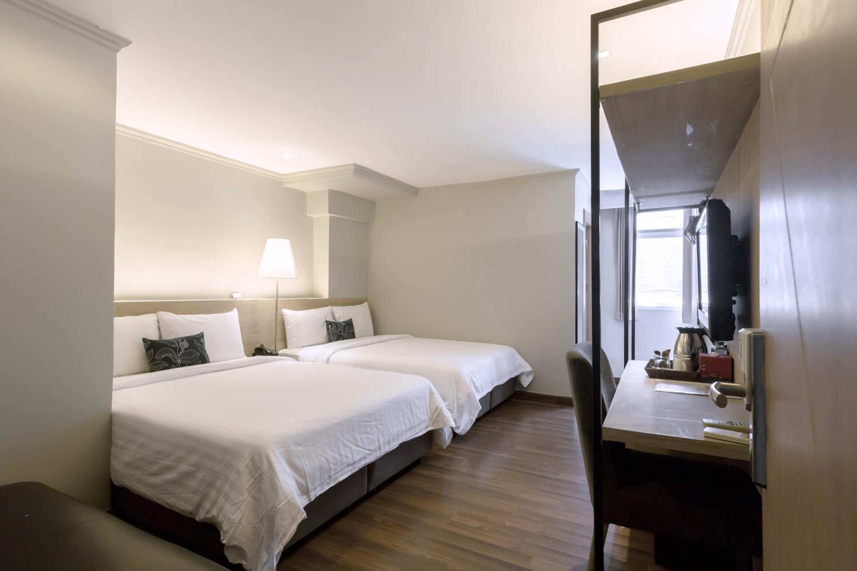 Superior Twin Room photo 2