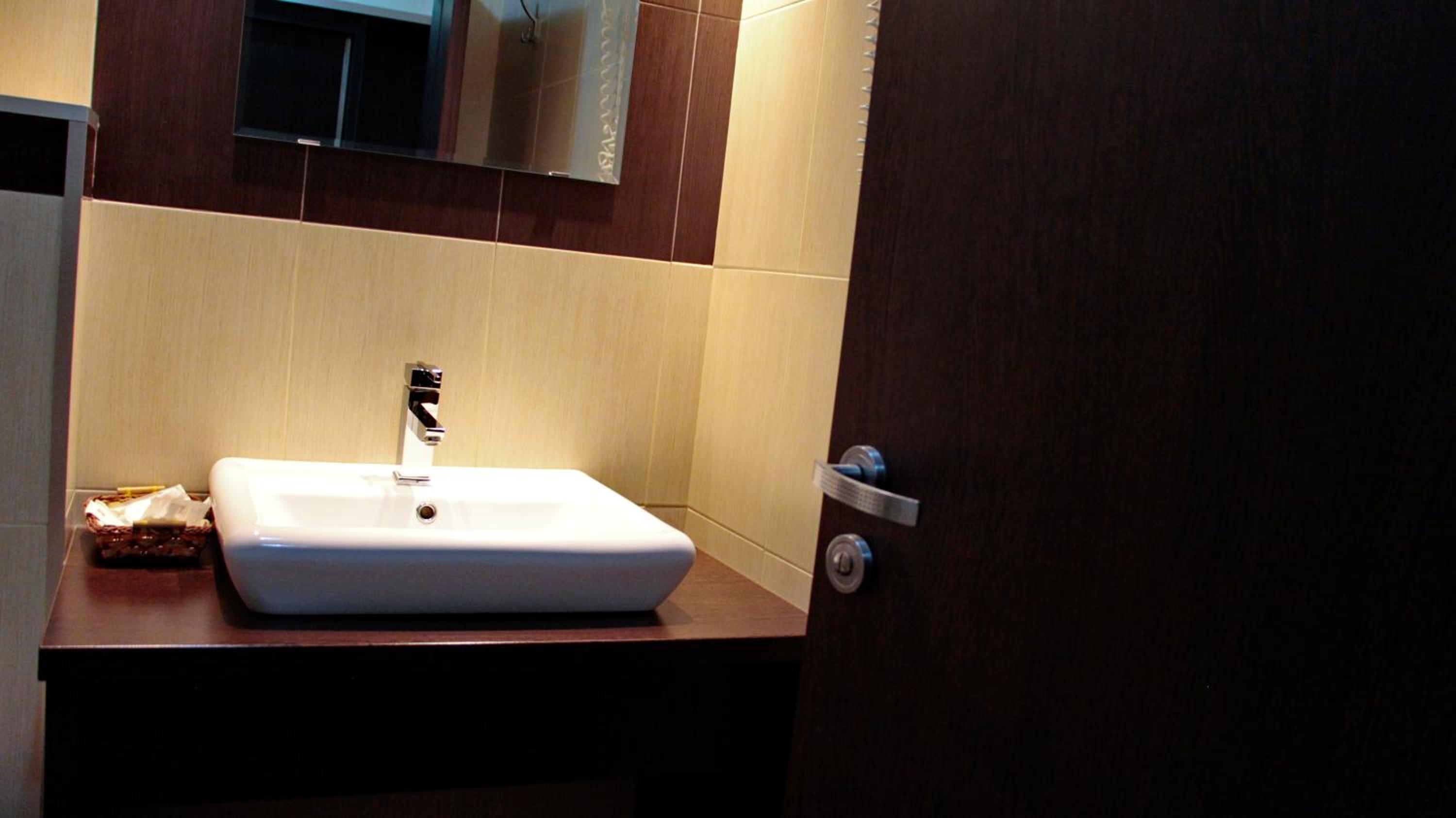 Standard Twin Room 4* - Photo 3