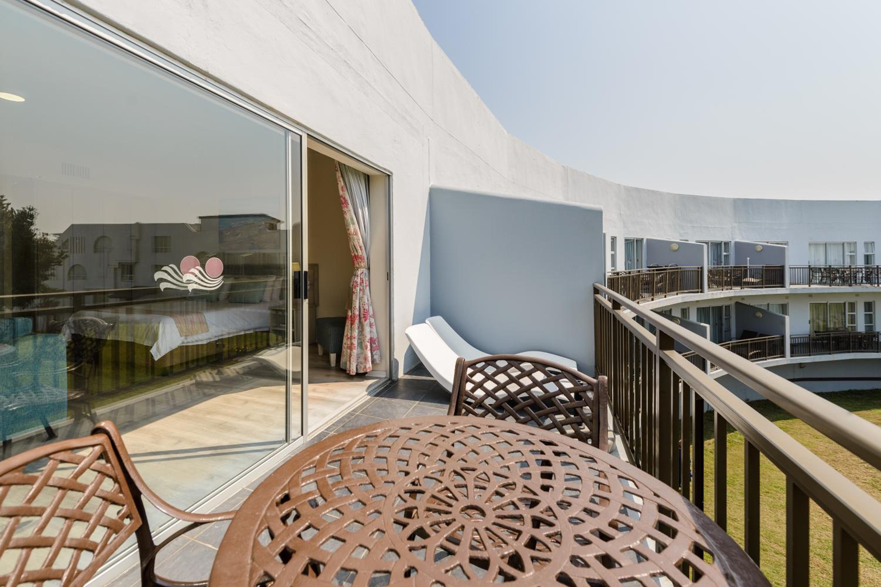 Standard Studio with garden view  photo 2