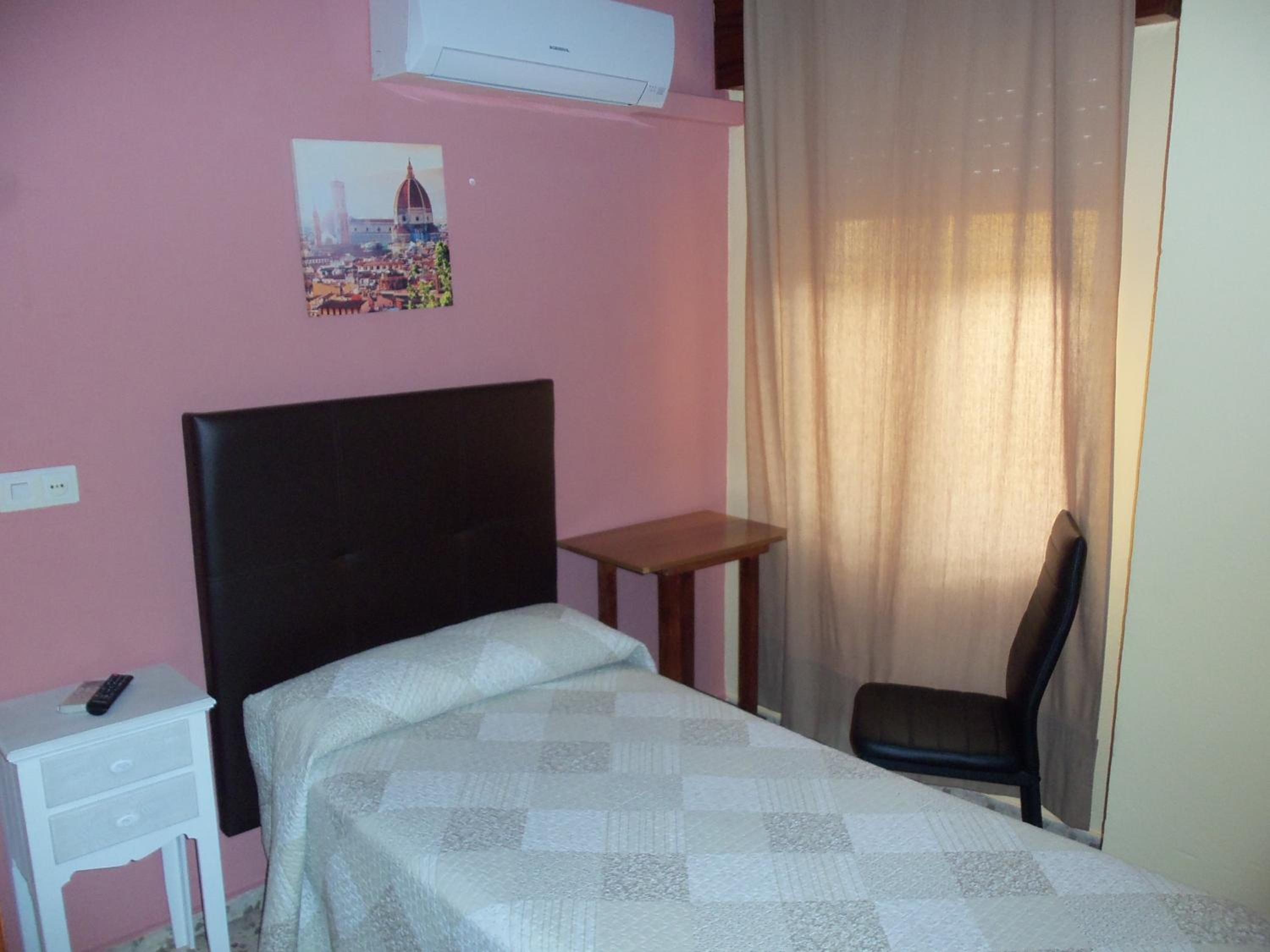 Habitación individual con baño privado