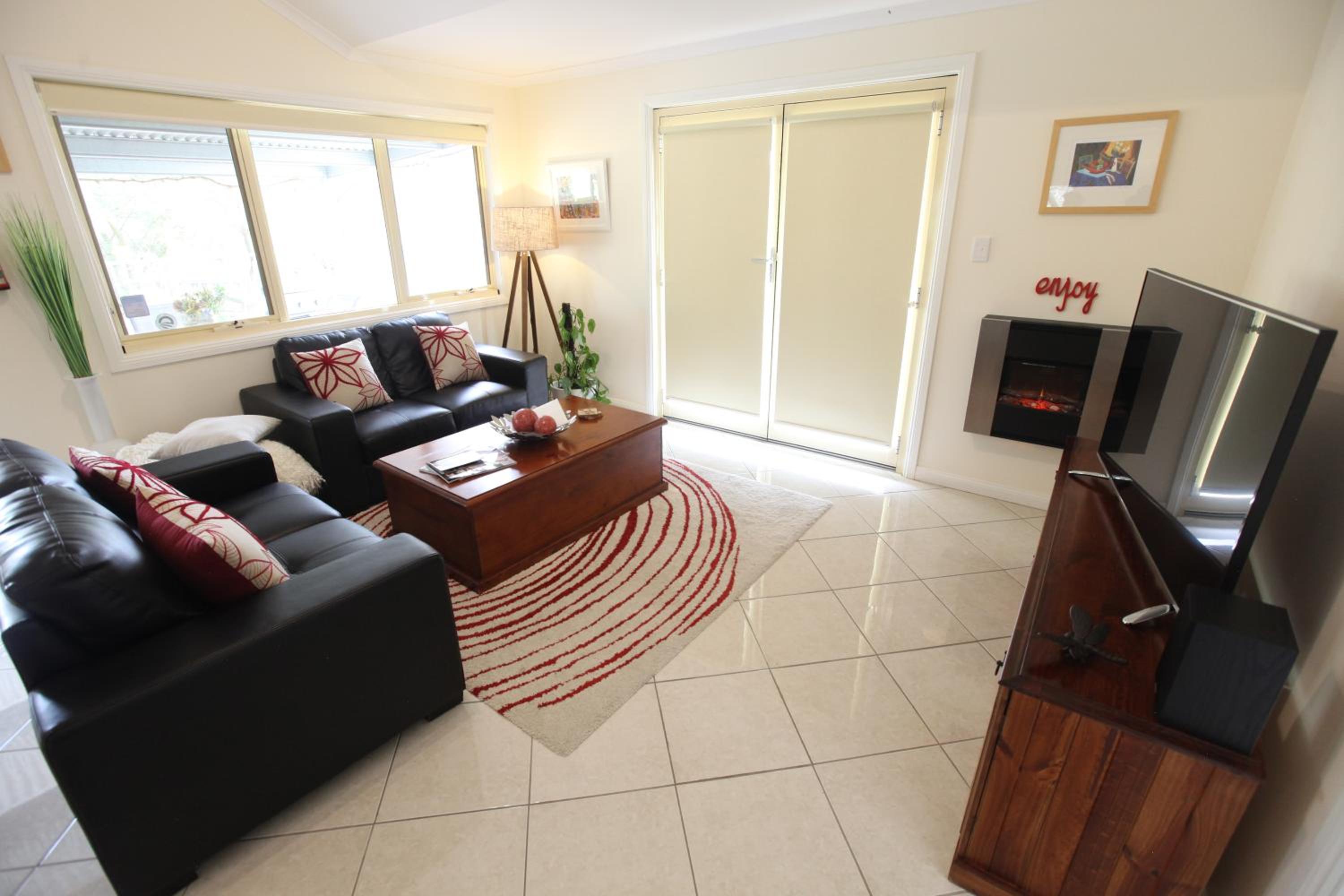 Family Bungalow photo 2