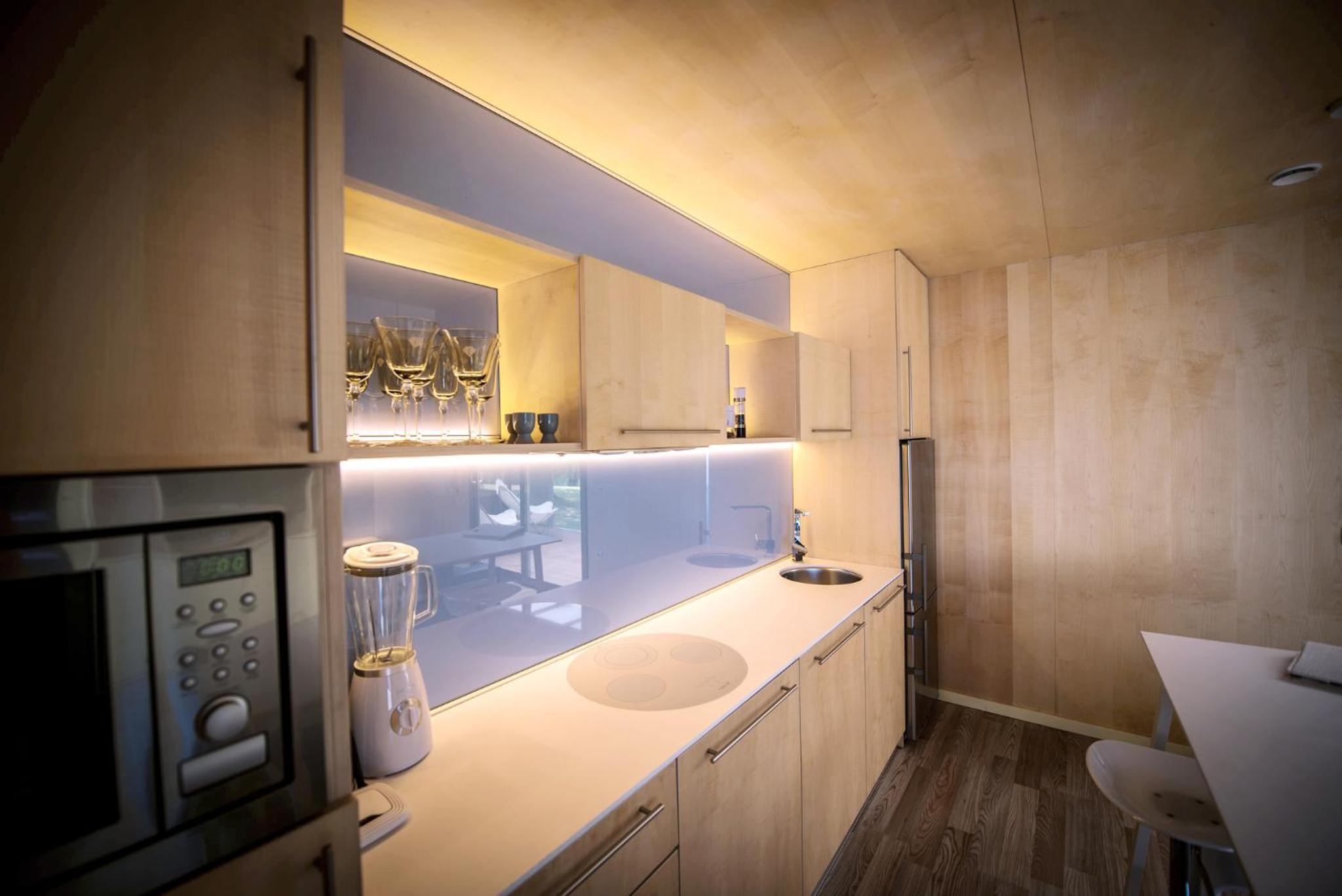 One-Bedroom Luxury Home photo 2