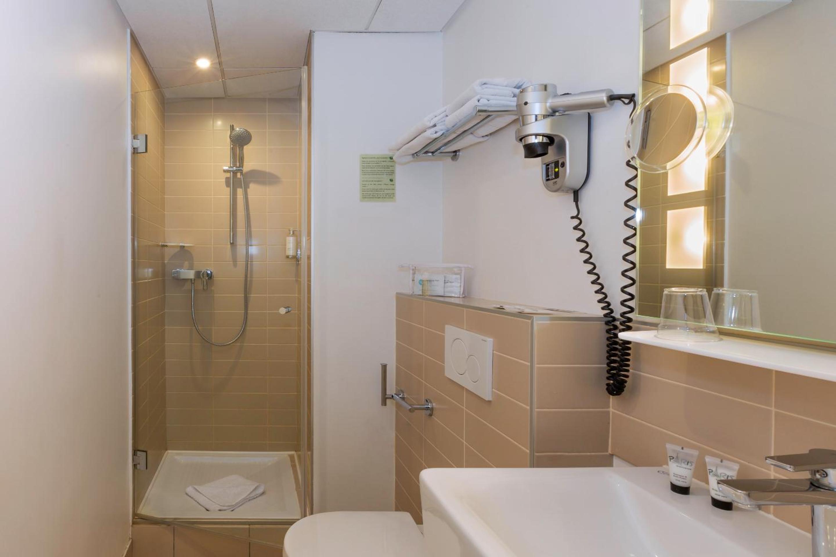 Standard Single Room photo 2