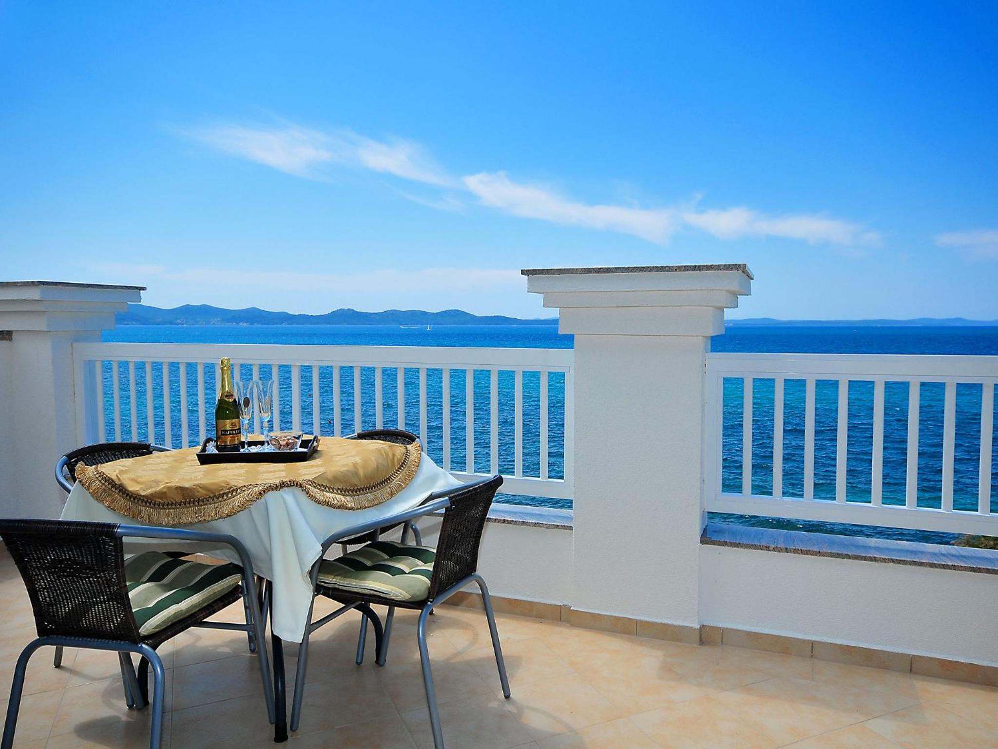 Superior Double Room with Balcony and Sea View - Photo 18