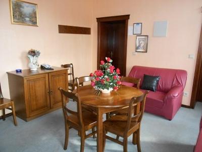 Suite (6 Adults)
