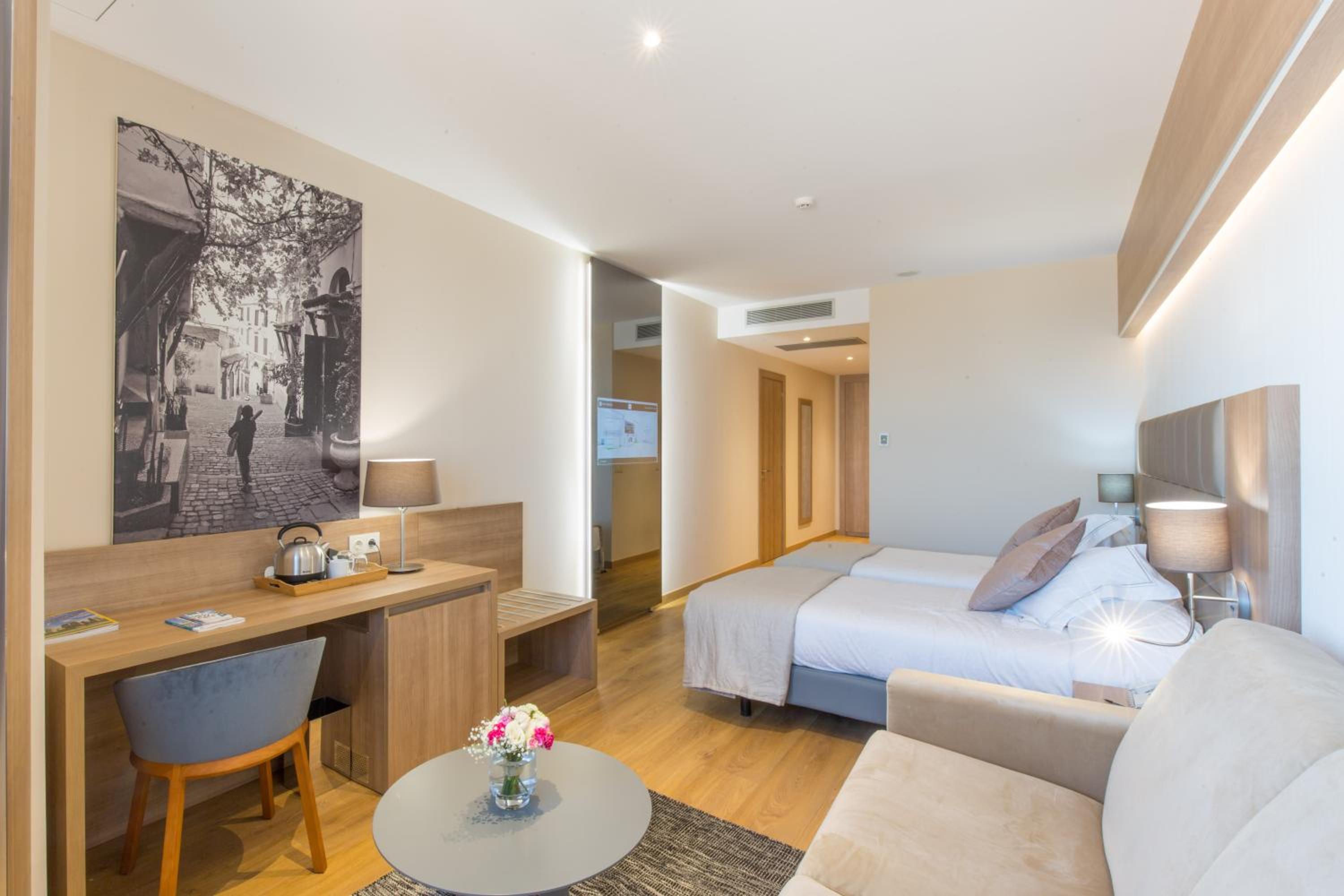Superior Twin Room photo 1