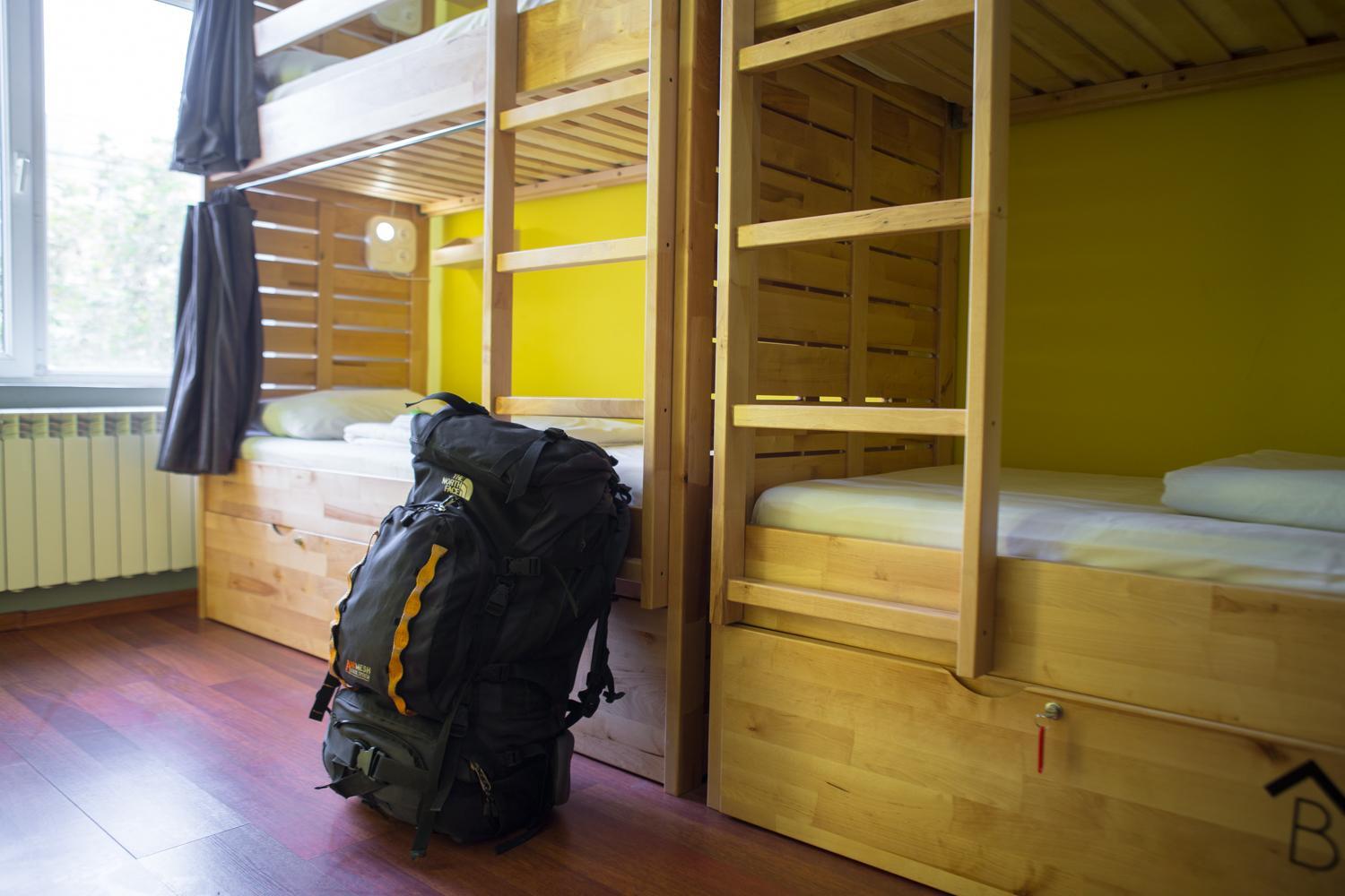 Bed in 6-Bed Mixed Dormitory Room photo 2