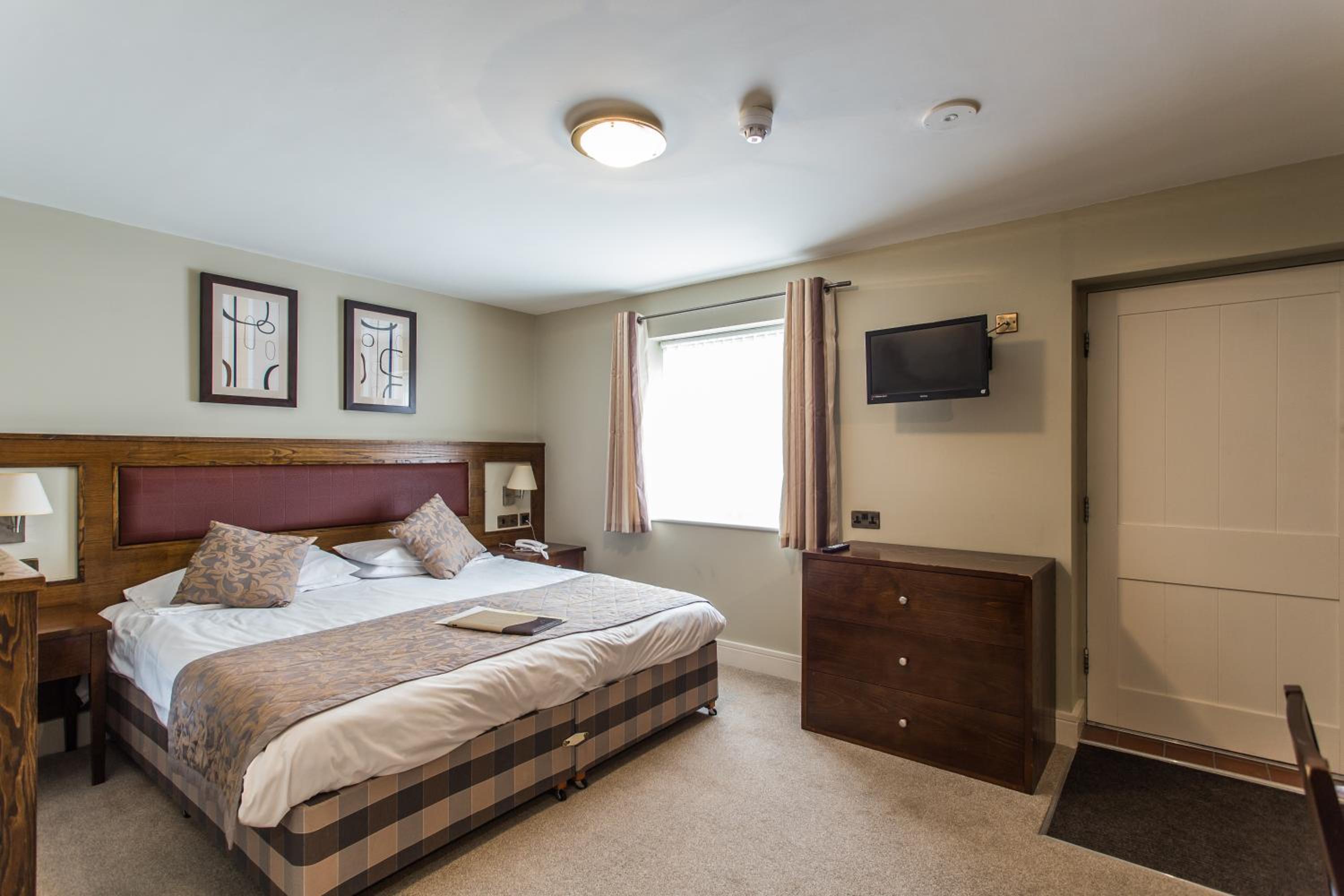 Double Room - Photo 5