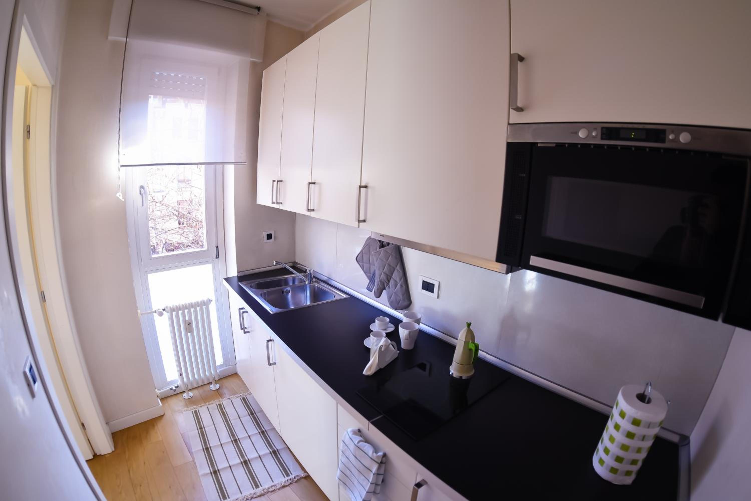Studio Apartment - Photo 2