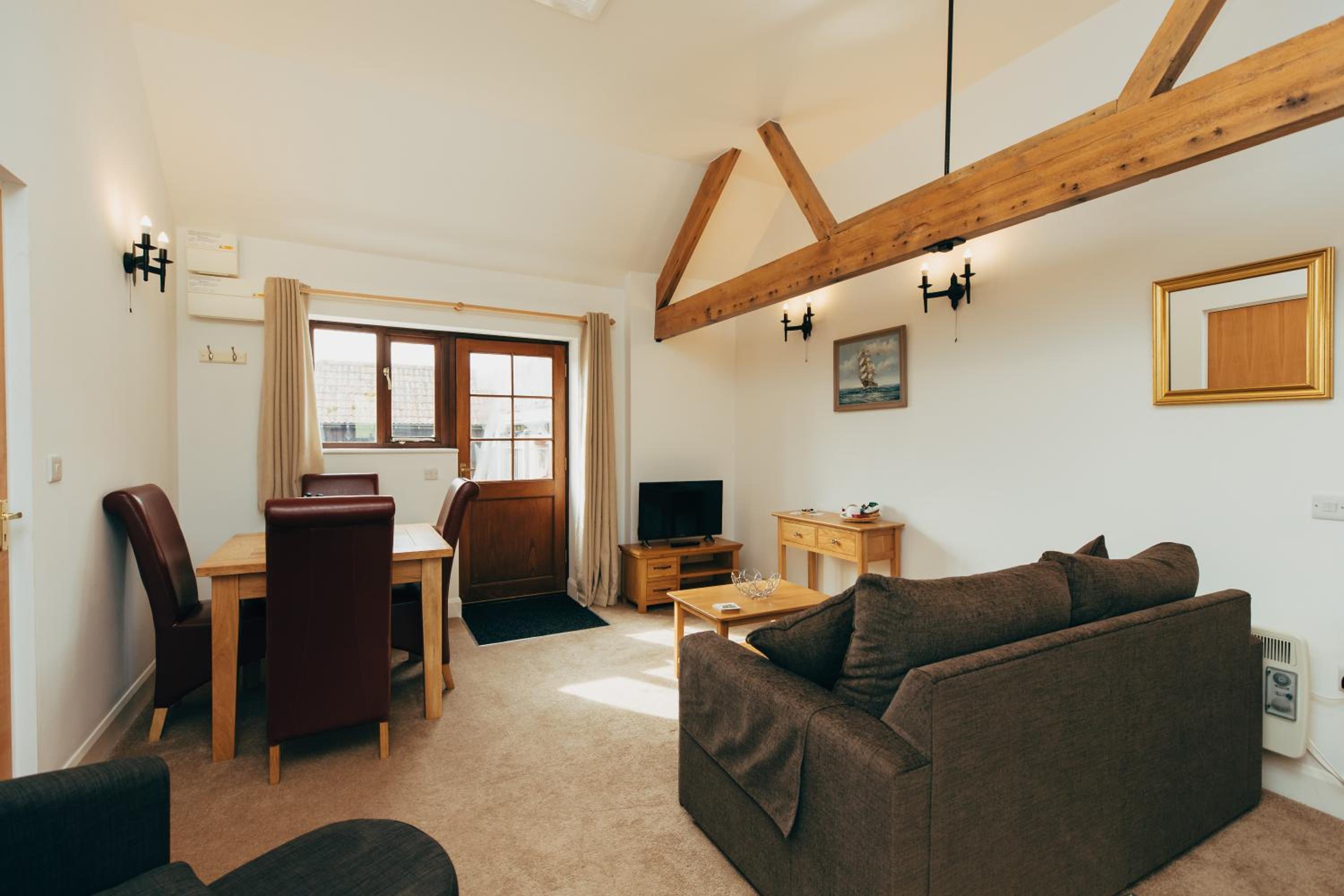 Blossom Cottage photo 1