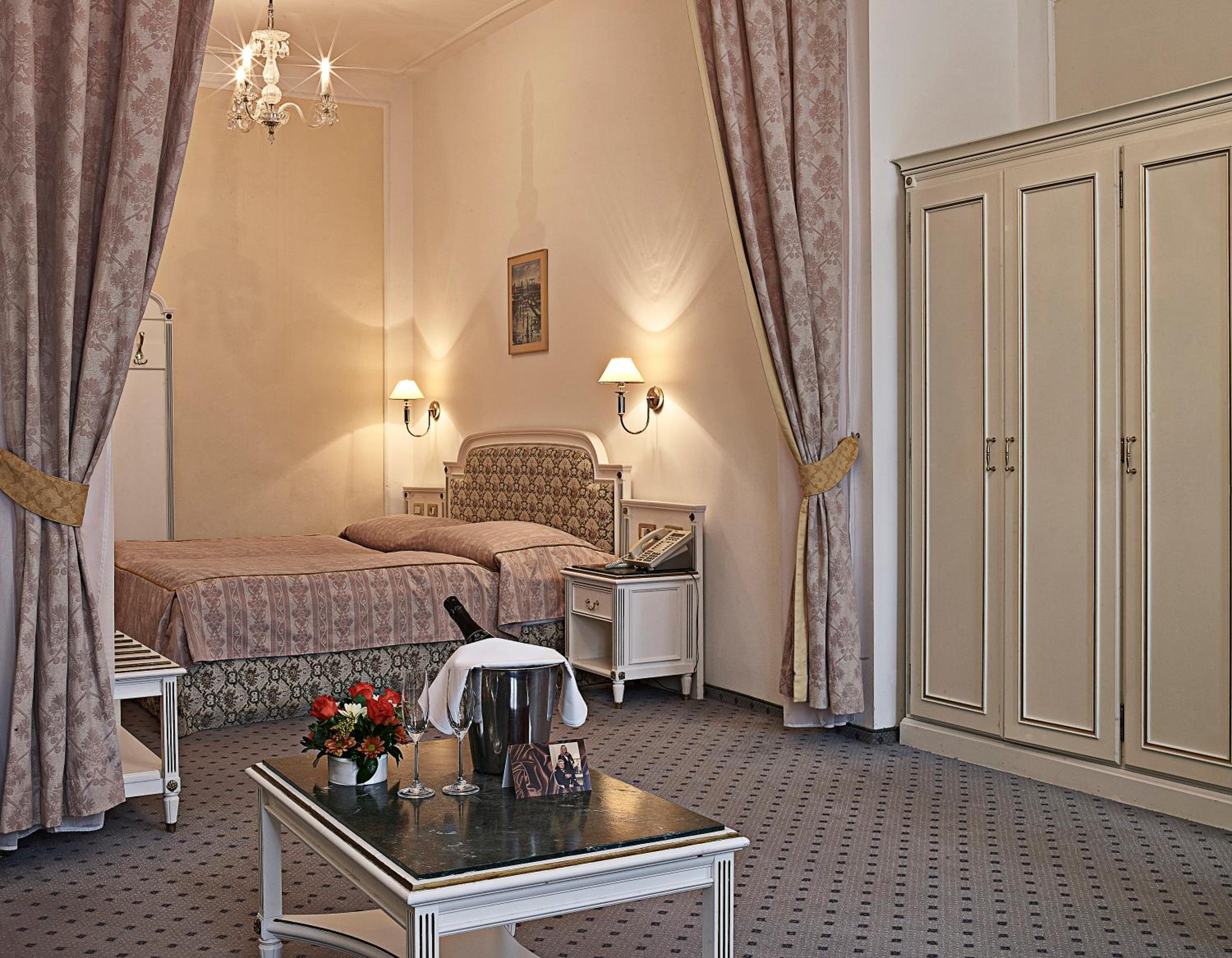 Junior Suite thumbnail 5