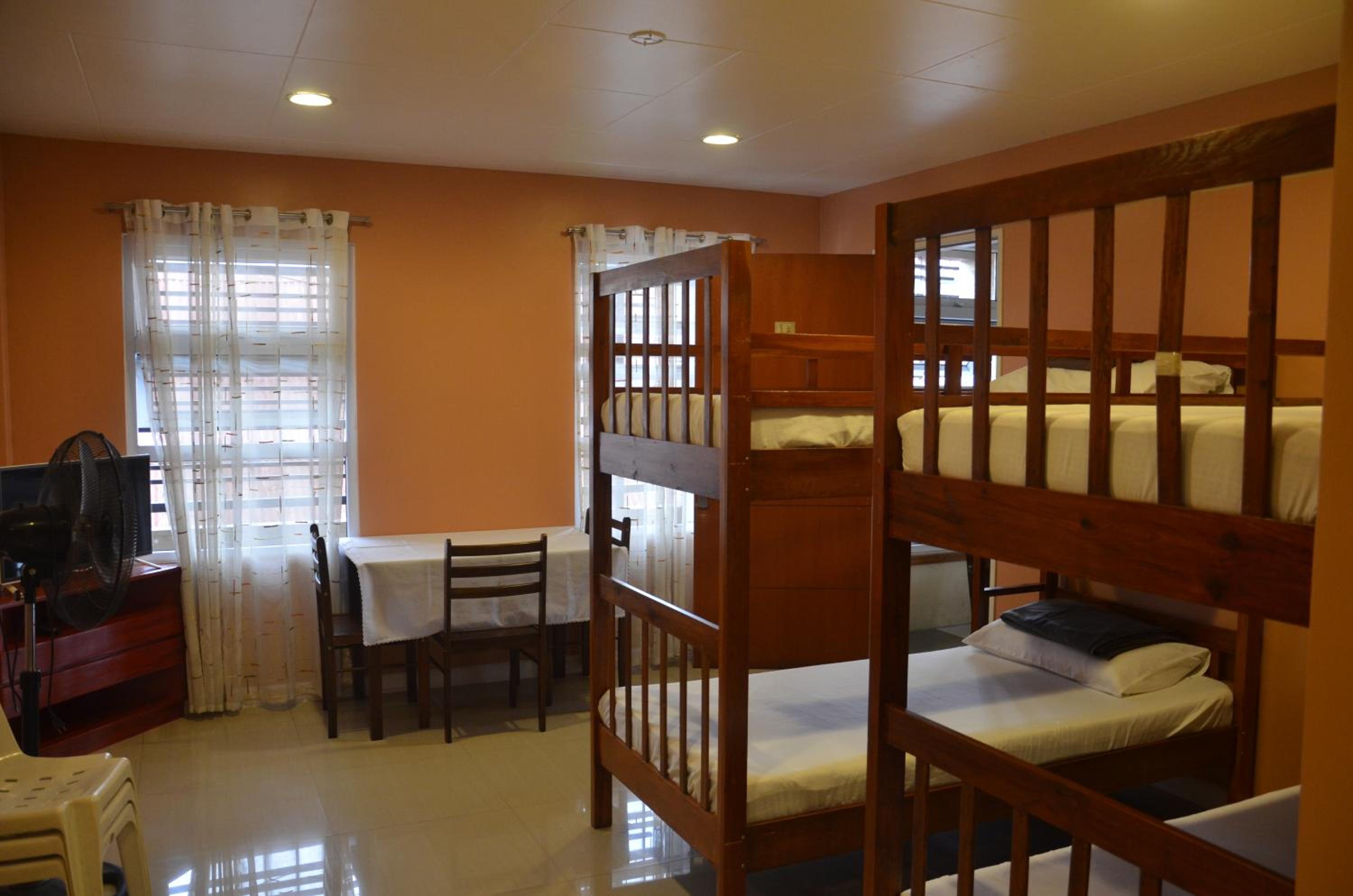 Apartment - Ground Floor - Photo 1