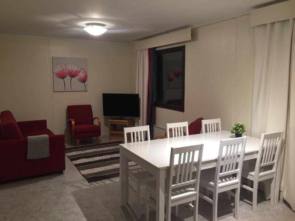 Three-Bedroom Apartment - Photo 1
