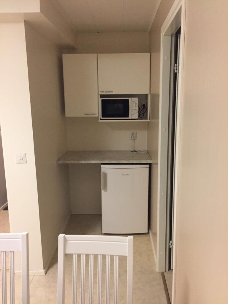 Two-Bedroom Apartment - Photo 6