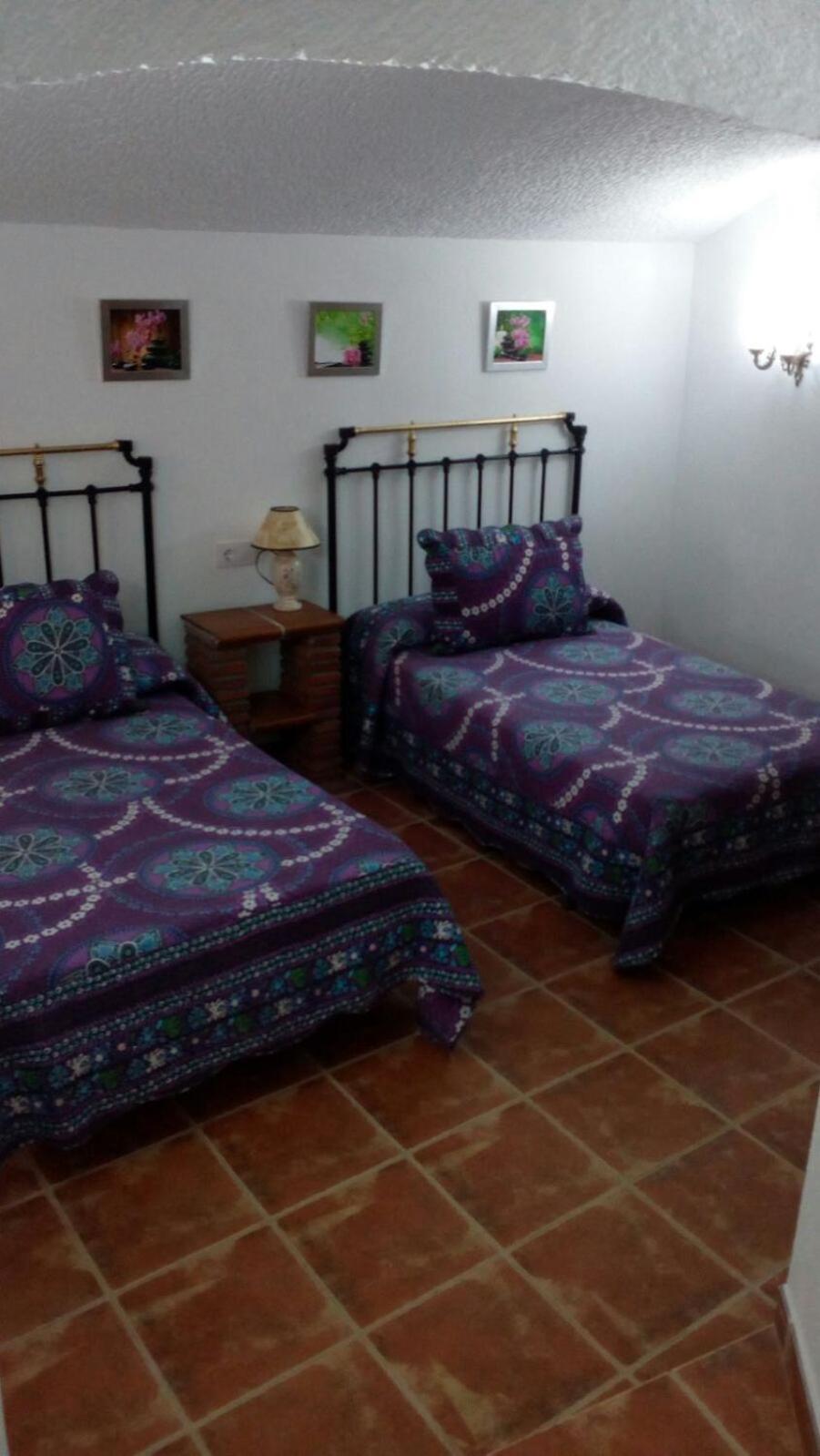 Casa adosada de tres habitaciones
