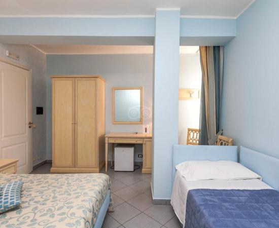 Triple Room photo 2