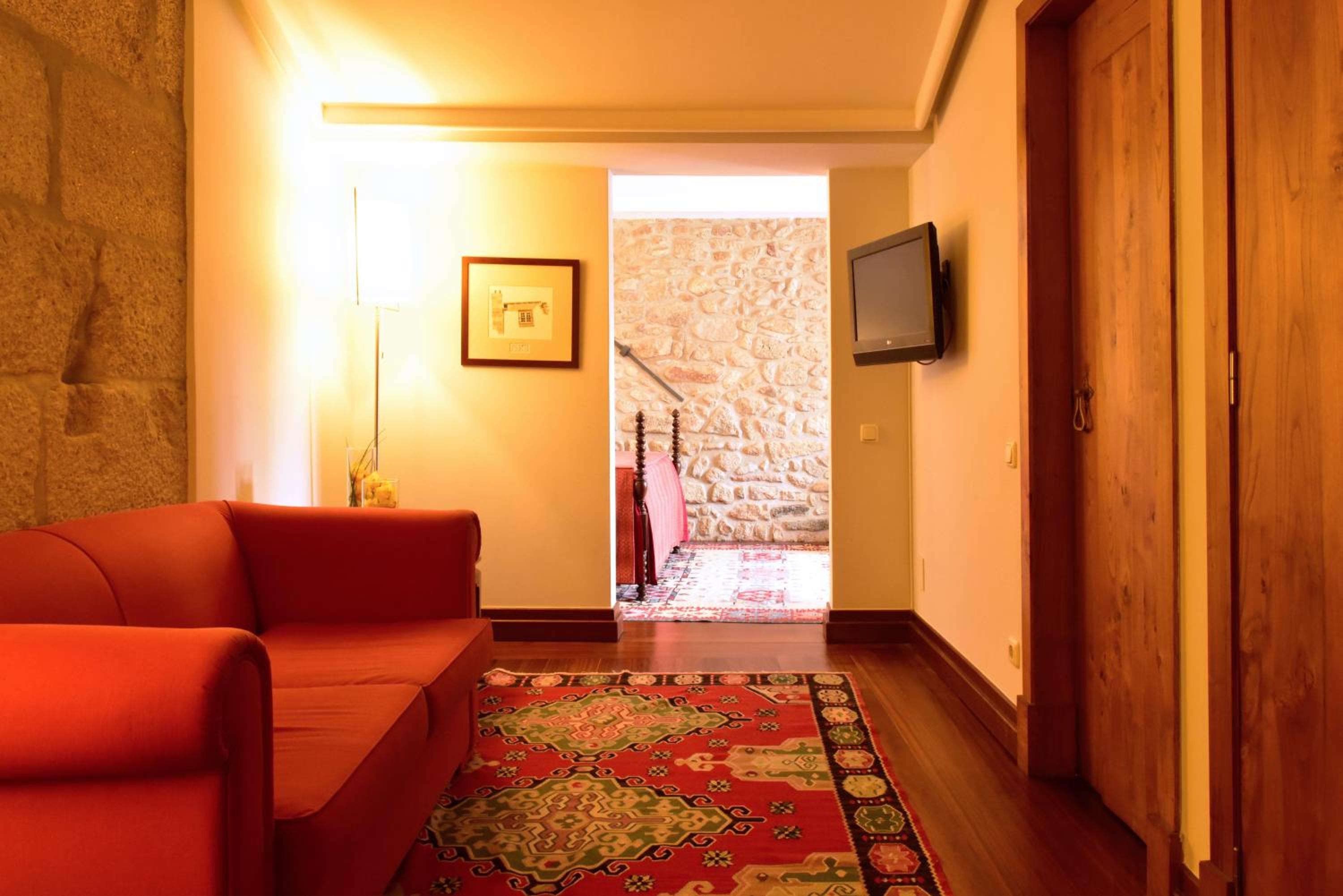 Suite - Photo 6