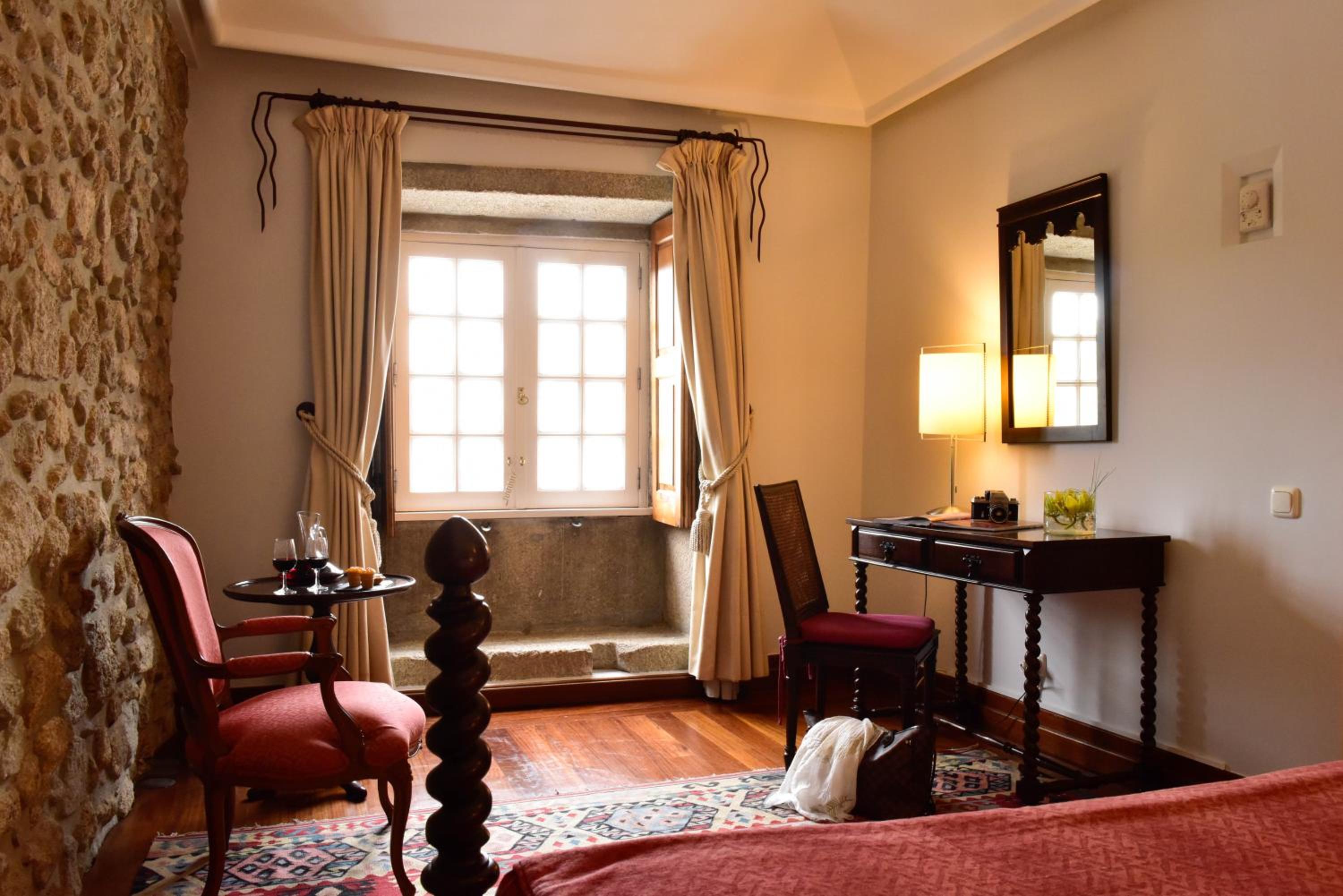 Suite - Photo 4