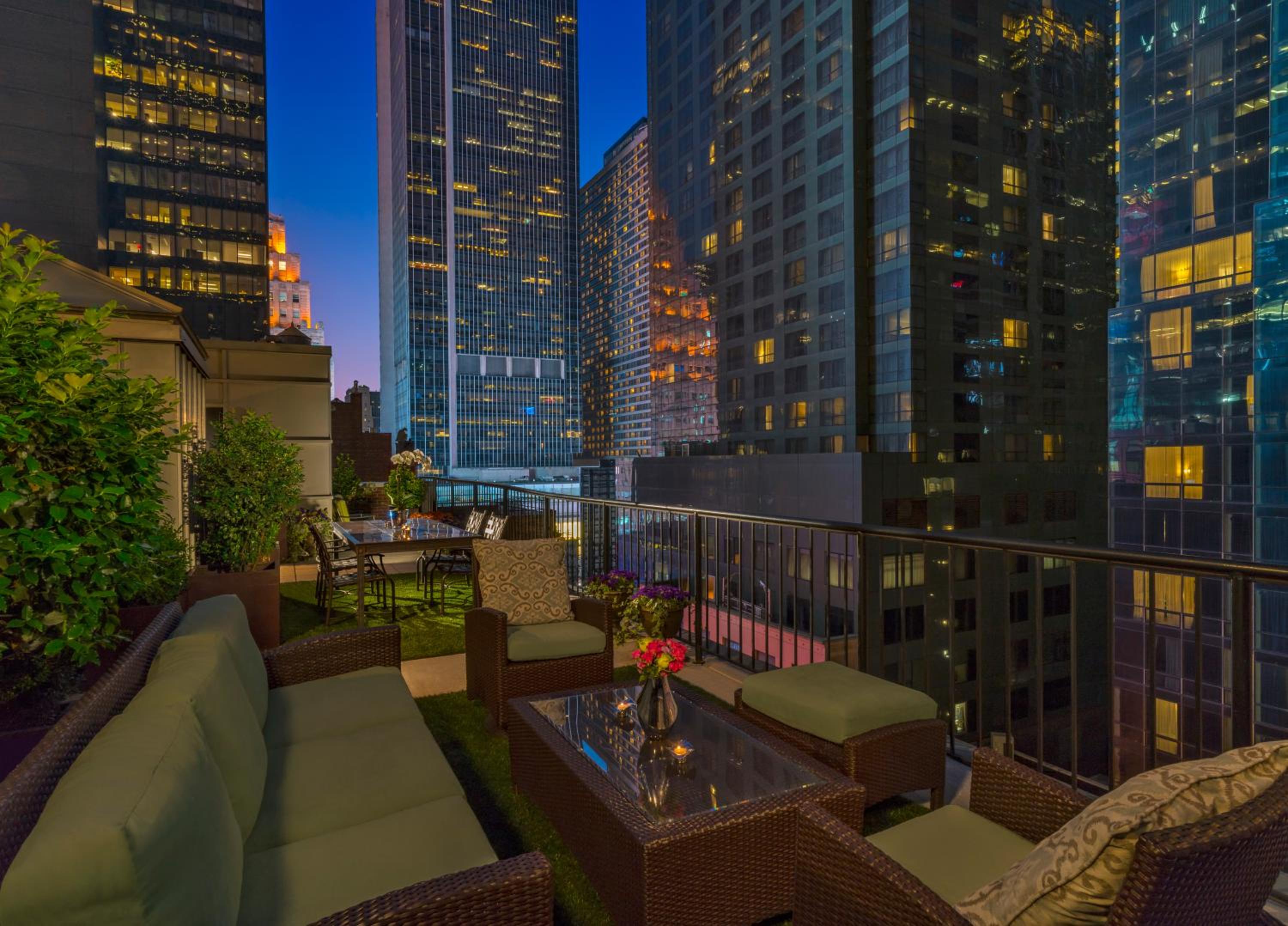 One-Bedroom Producer Penthouse Suite