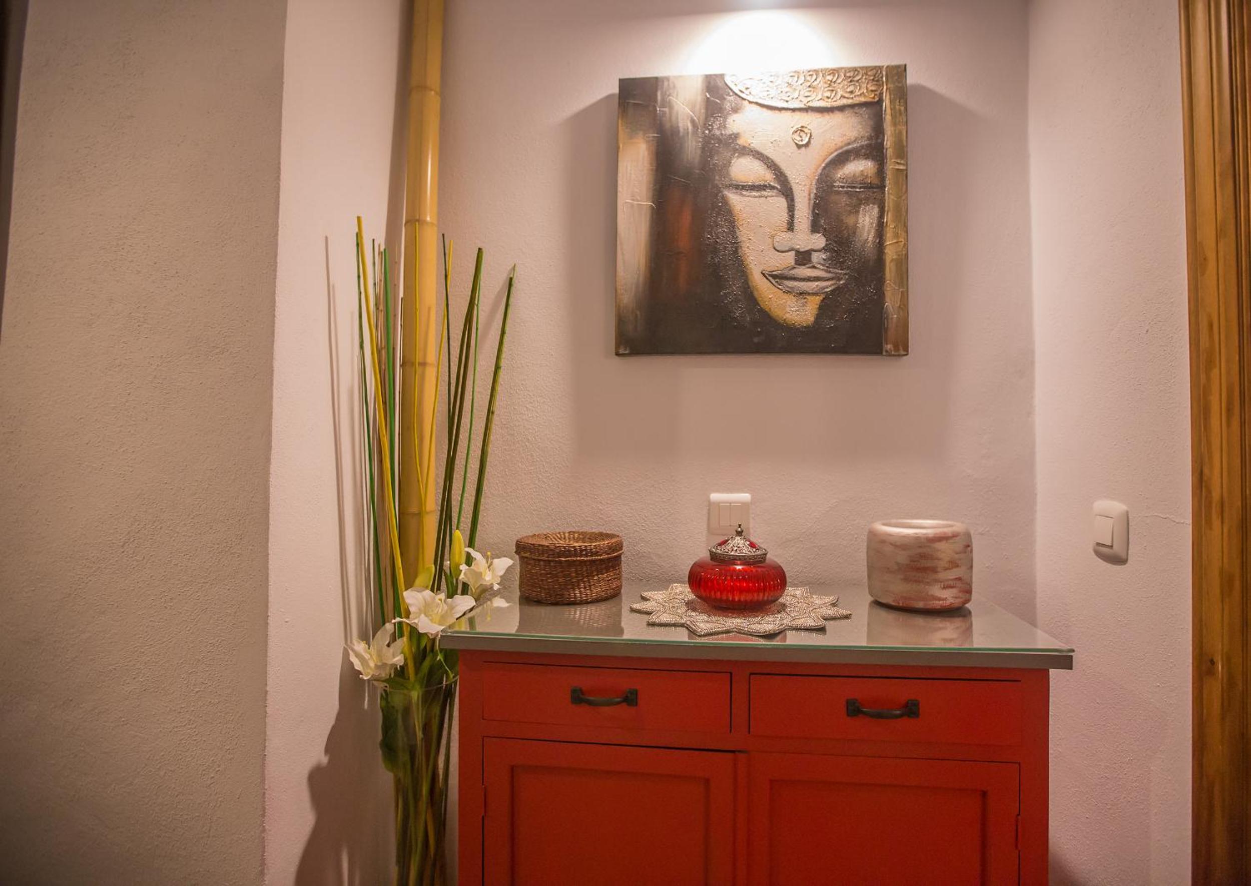 Two-Bedroom Apartment - Photo 17