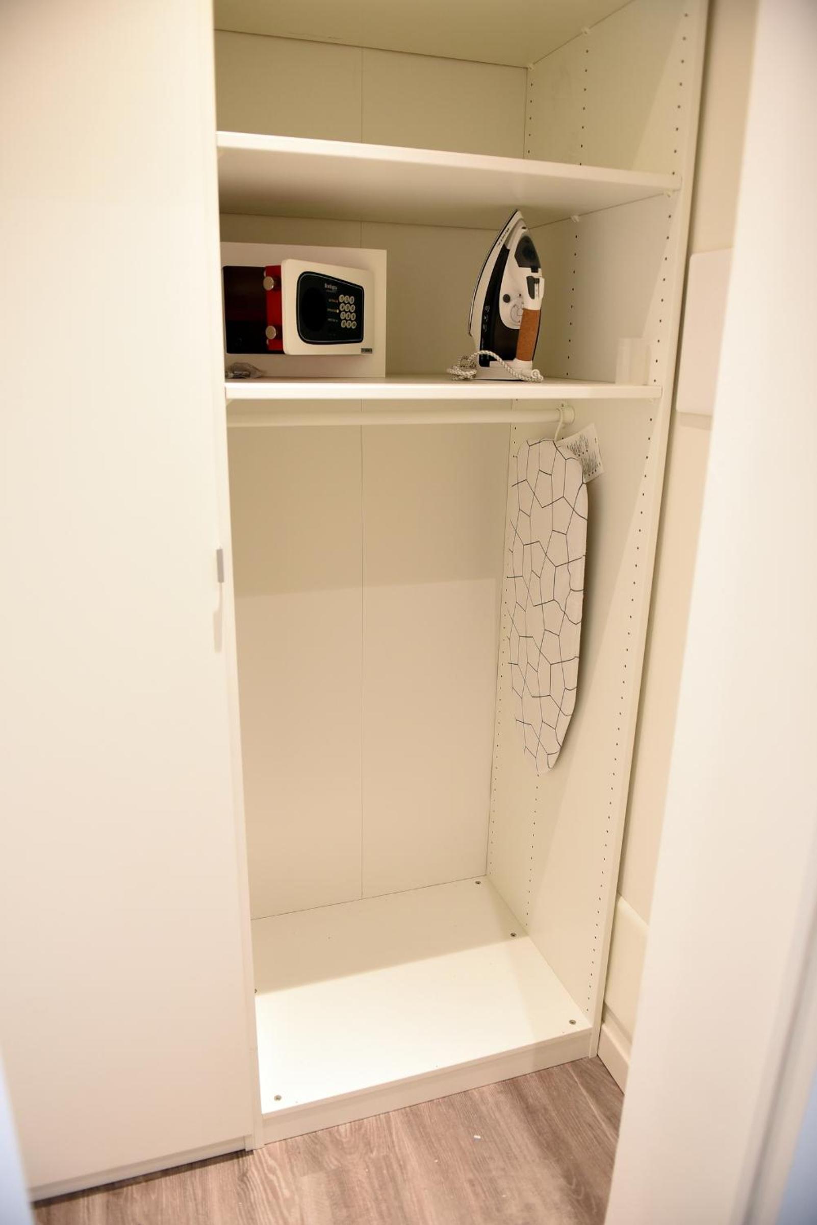 One-Bedroom Apartment - Photo 16