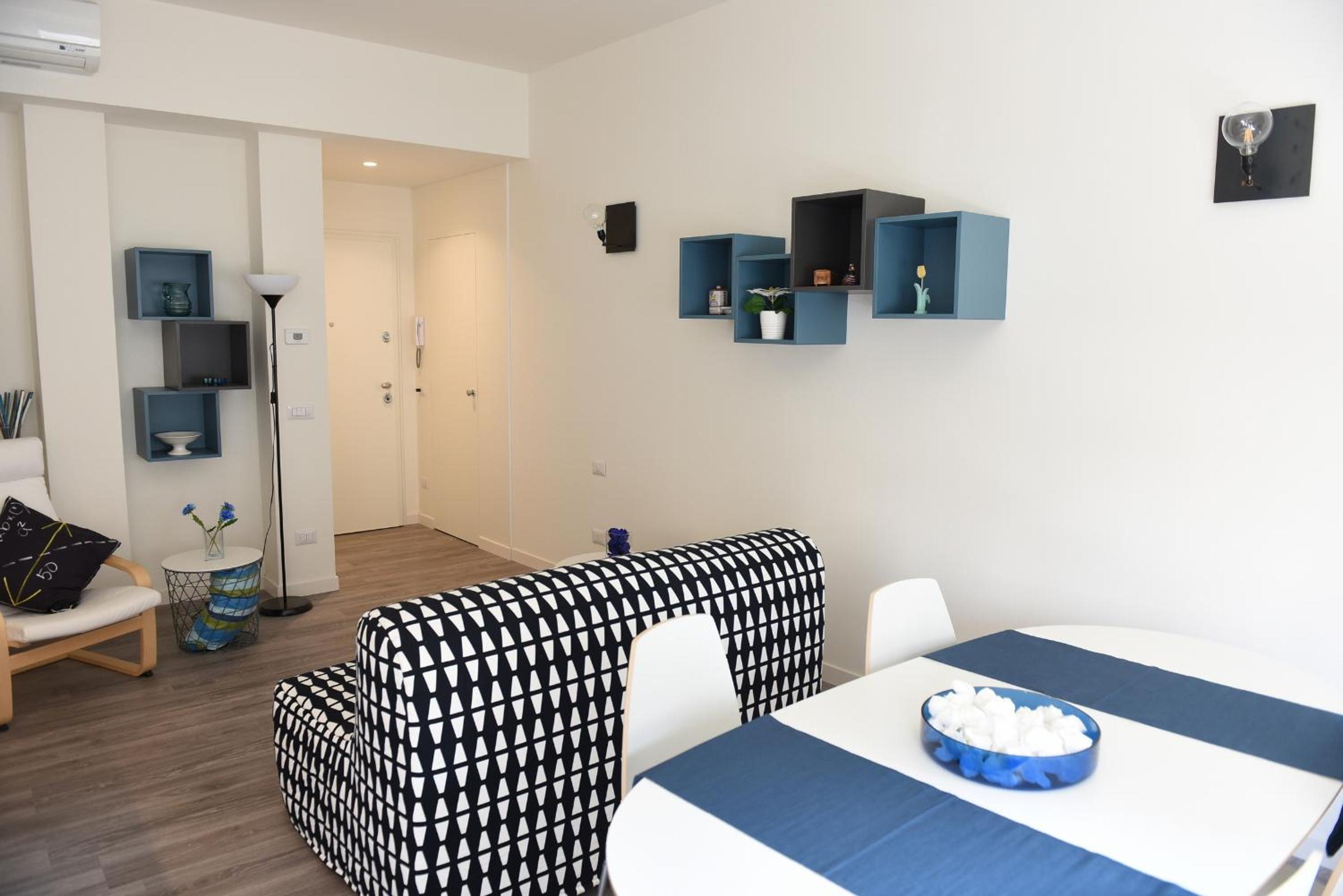 One-Bedroom Apartment - Photo 13
