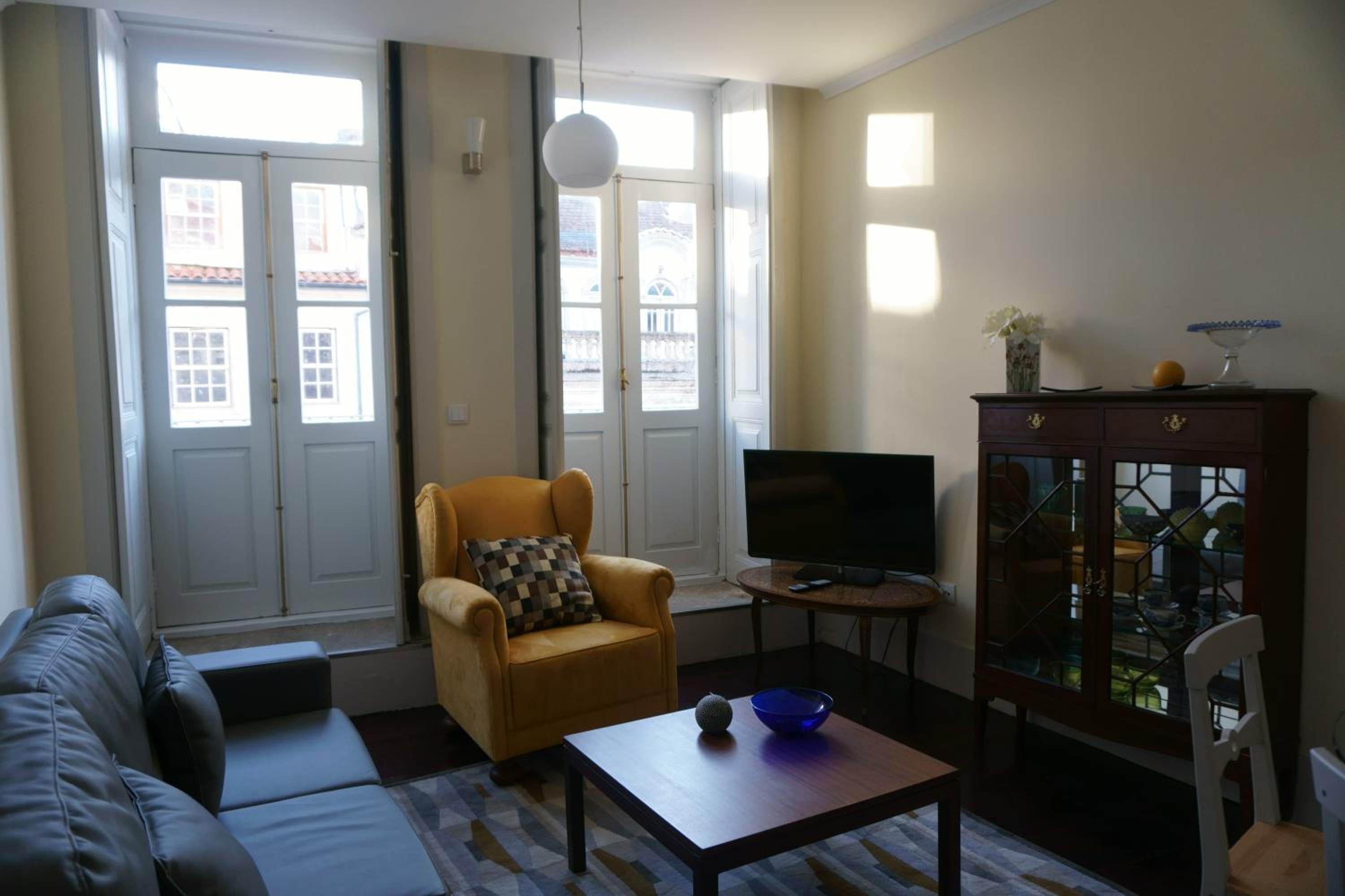 Two-Bedroom Apartment - Photo 10