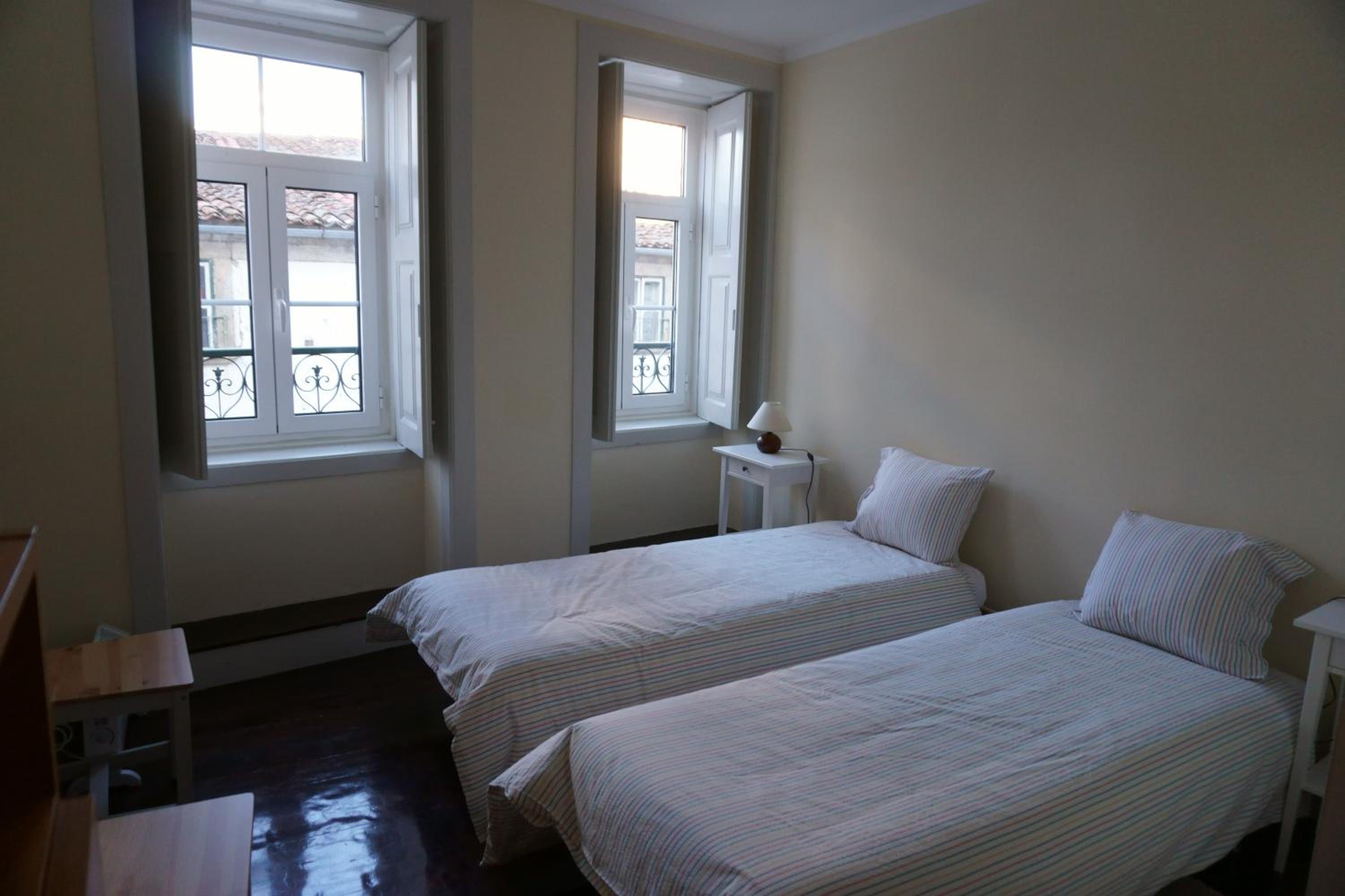 Two-Bedroom Apartment - Photo 9