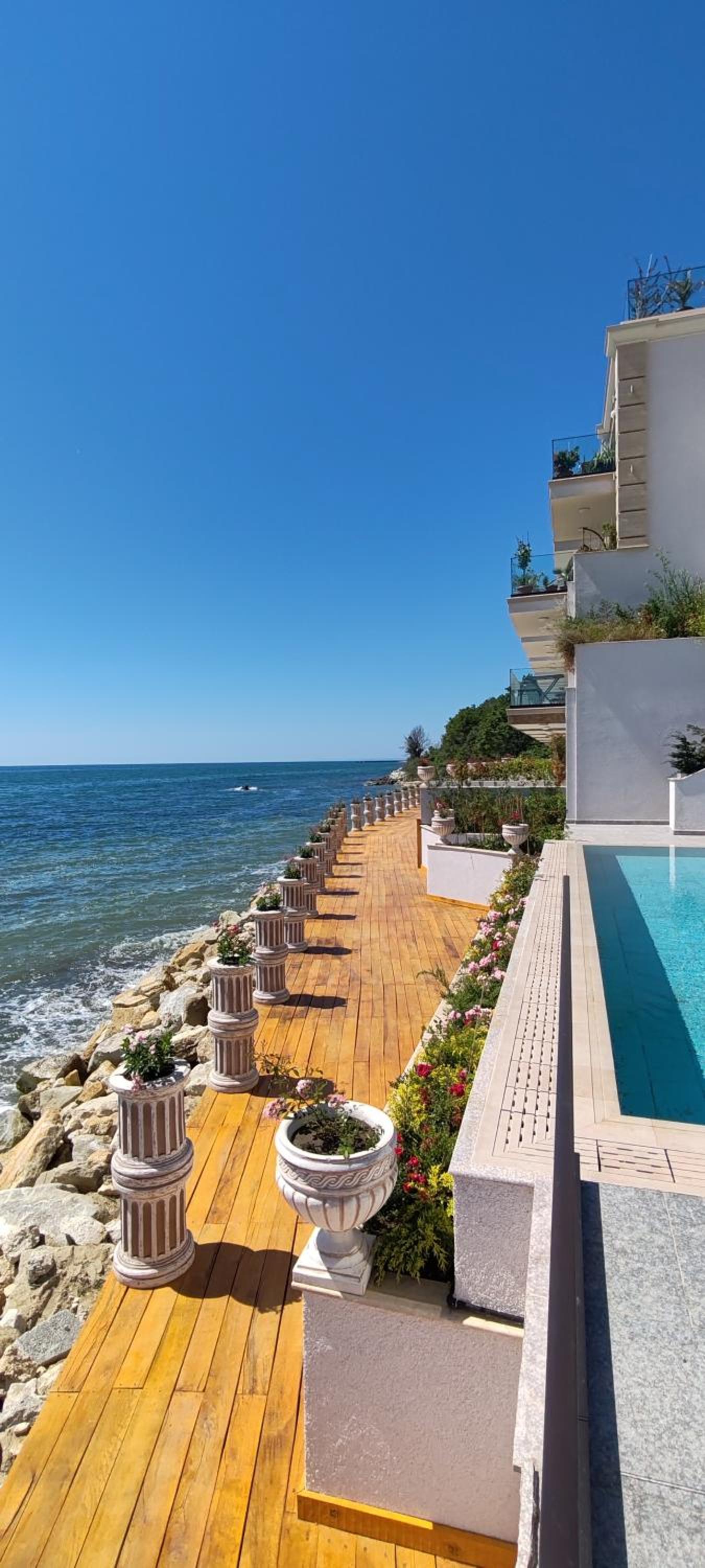 Two-Bedroom Apartment with Sea View photo 1