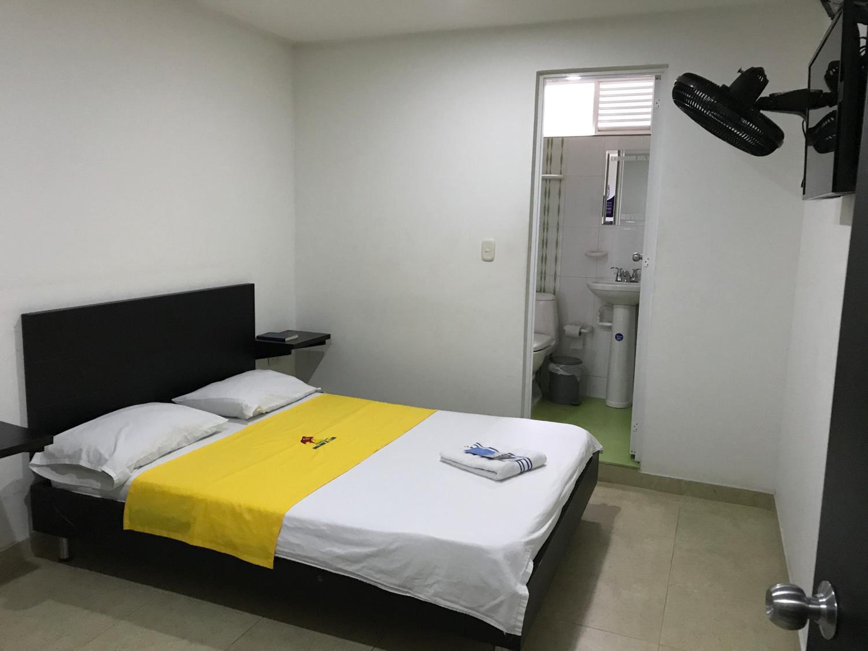 Standard Double Room with Fan photo 3