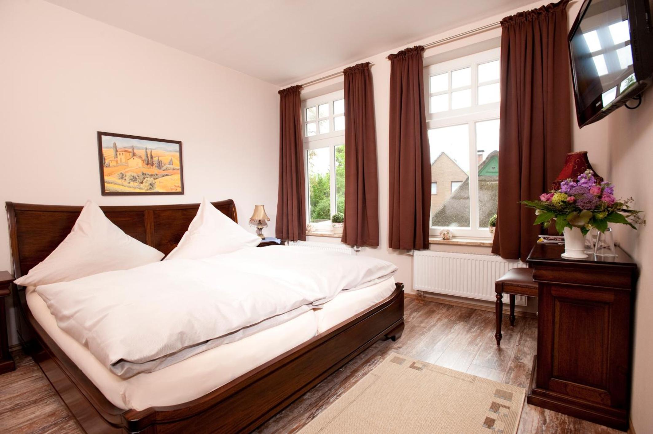 Double Room - Photo 2