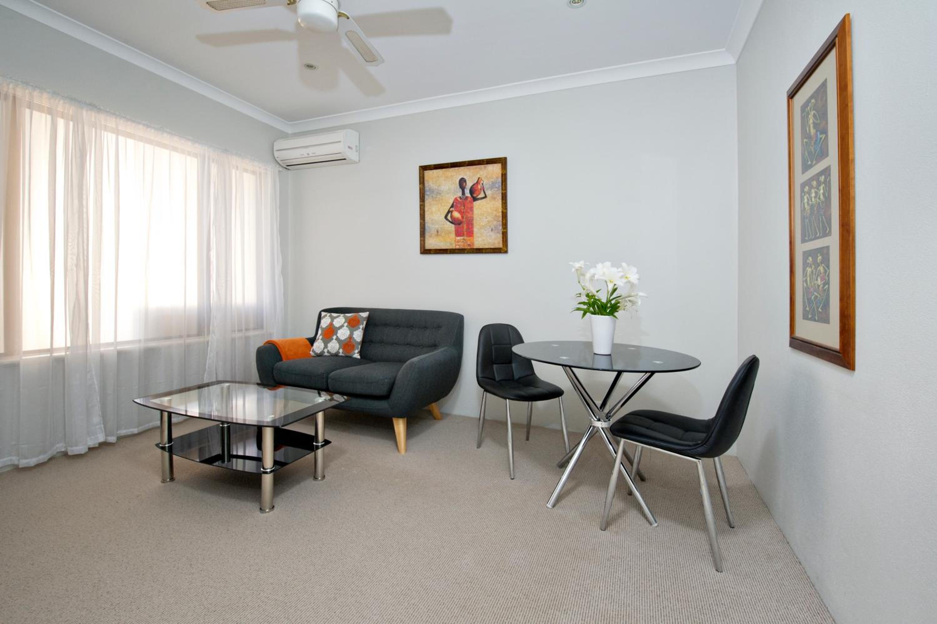 Queen Room