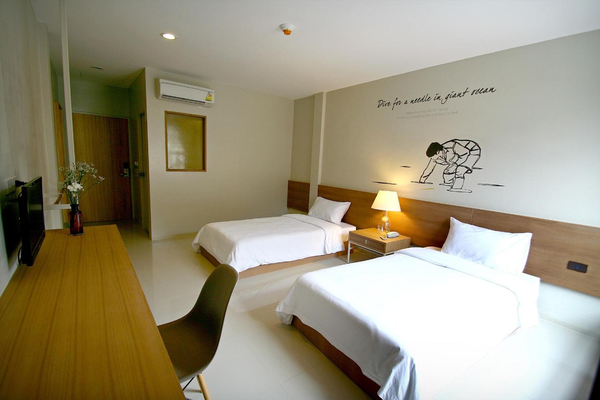 Standard Twin Room photo 2