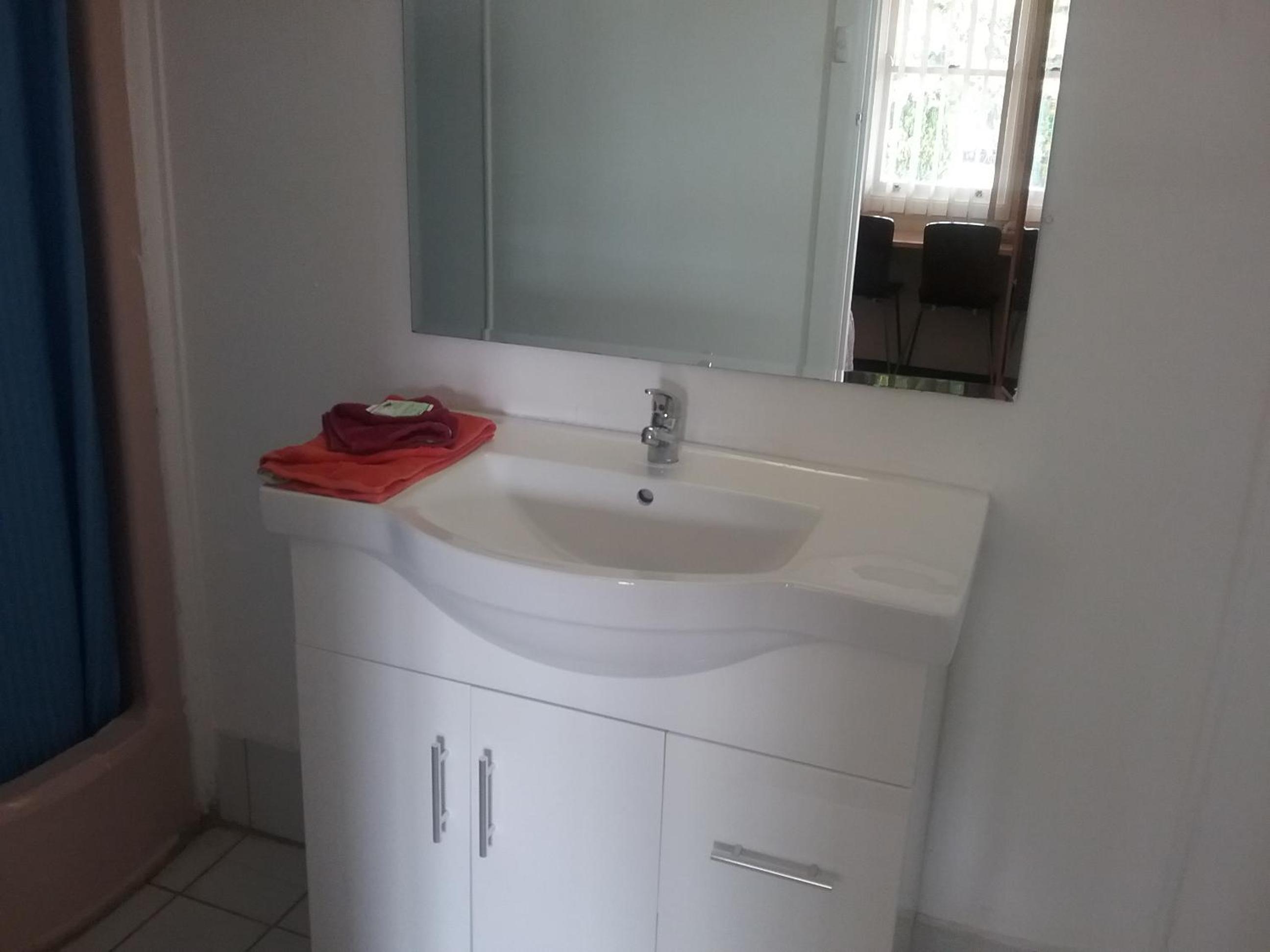 Deluxe Single Room photo 3